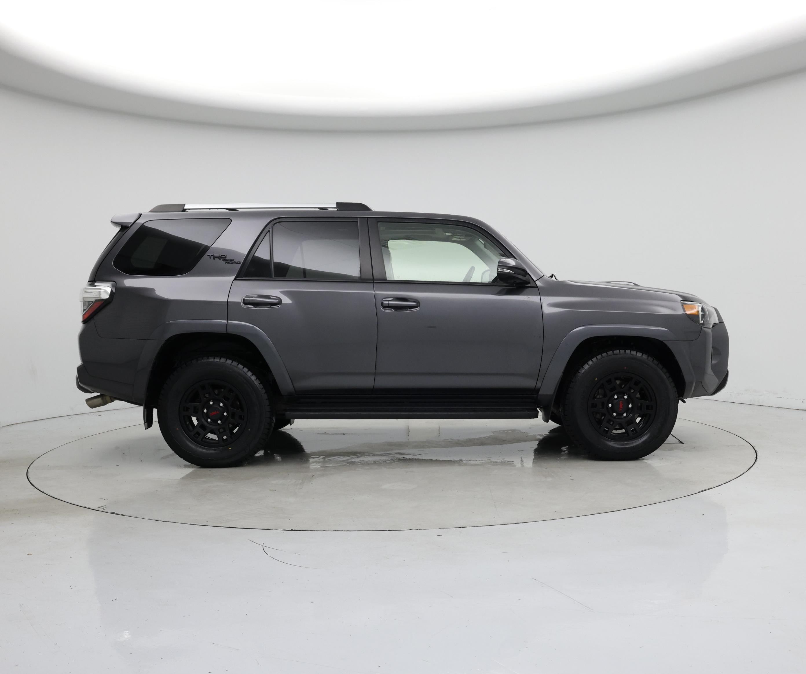 Thumbnail: 2018 Toyota 4Runner - 7
