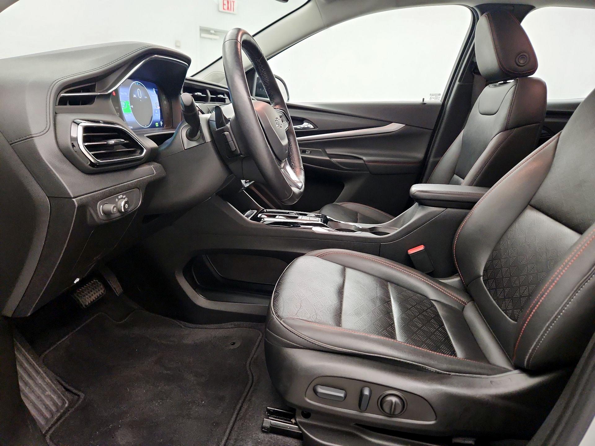 Thumbnail: 2023 Chevrolet Bolt EUV - 11