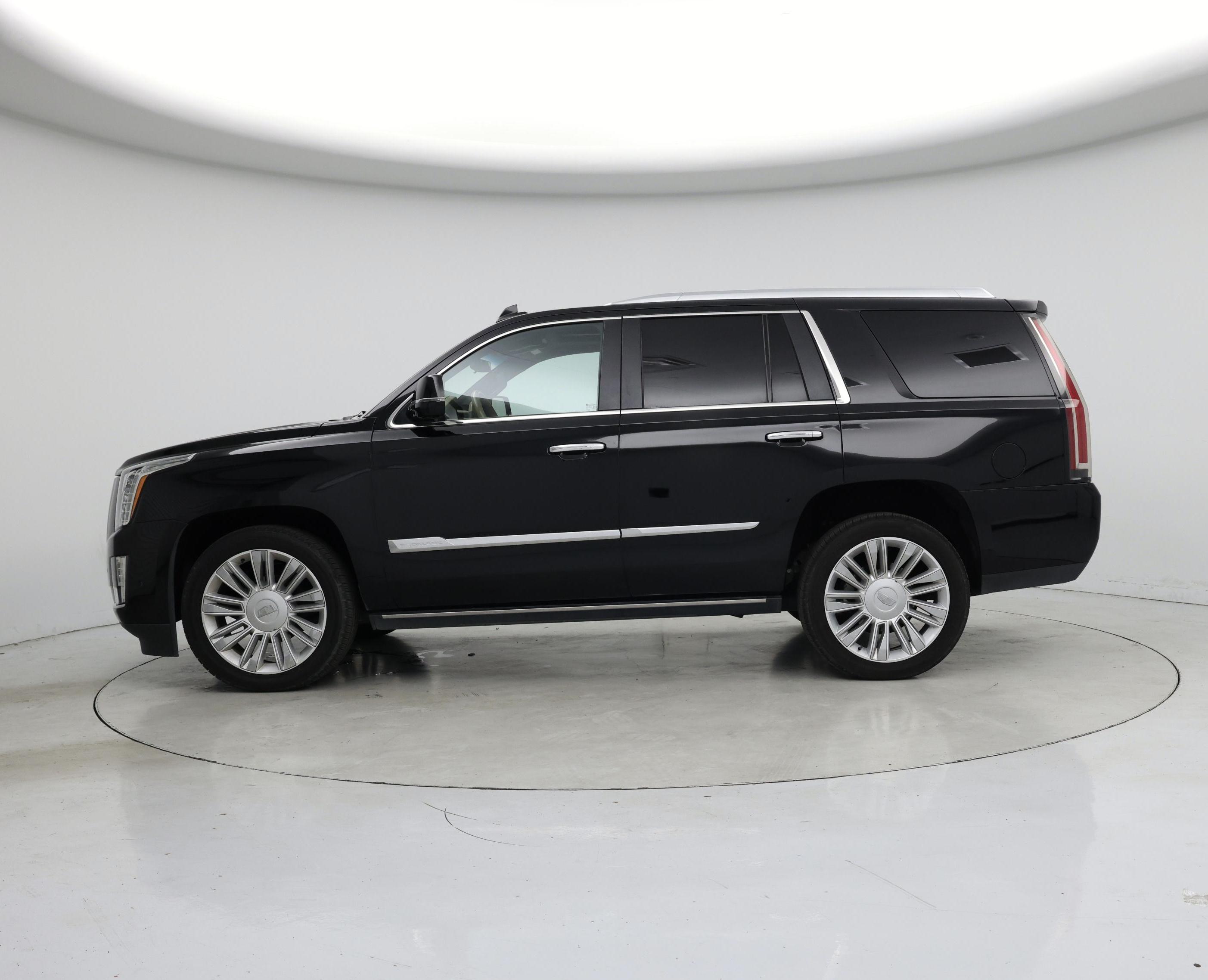 Thumbnail: 2019 Cadillac Escalade - 3