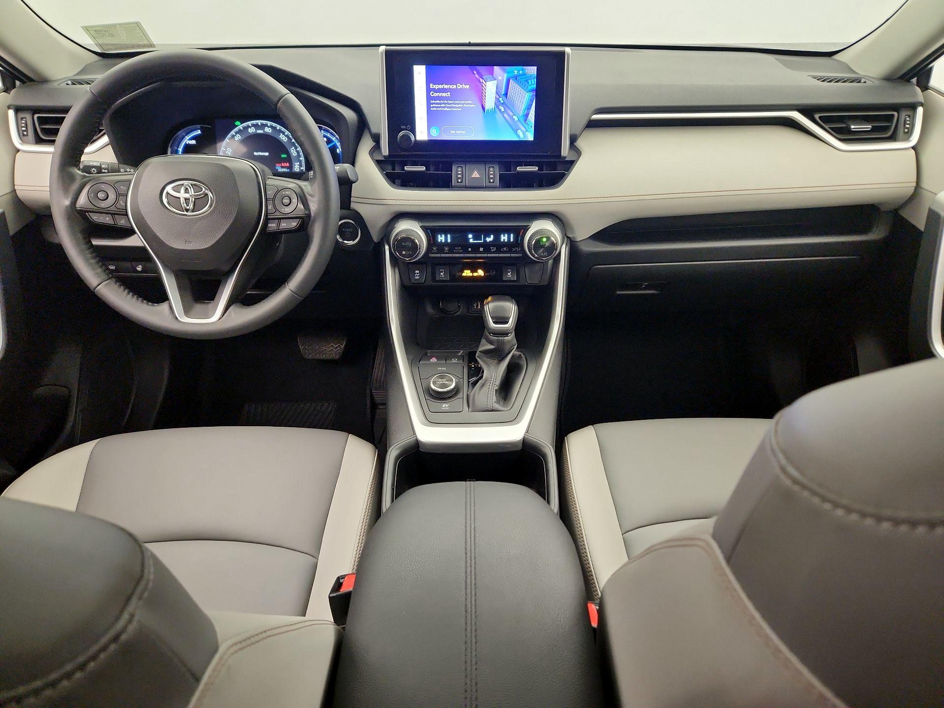 Thumbnail: 2024 Toyota RAV4 - 9