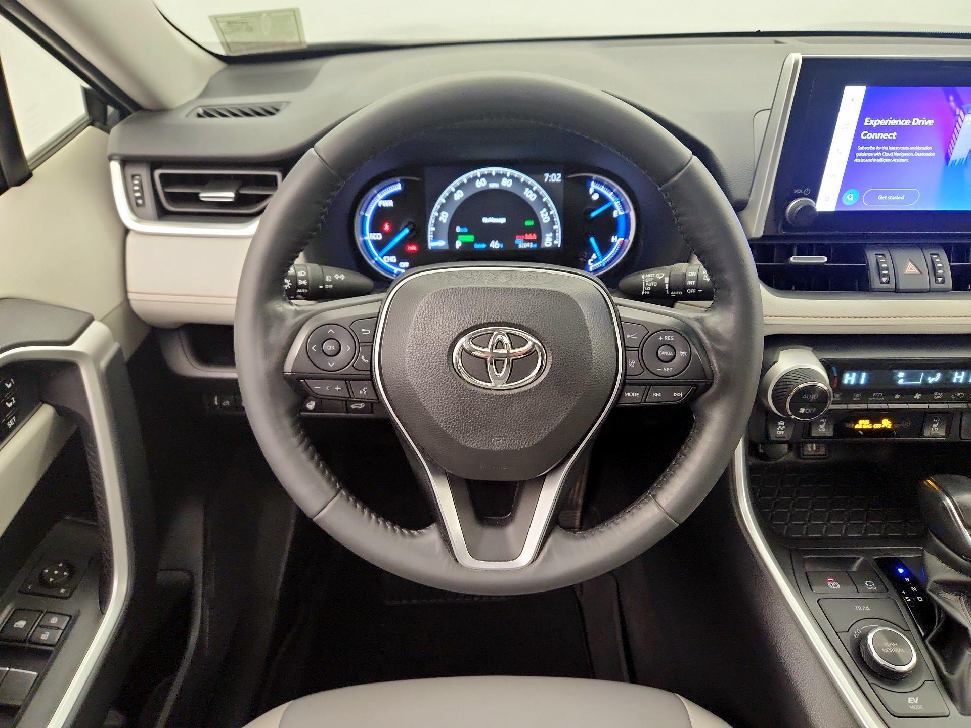 Thumbnail: 2024 Toyota RAV4 - 10