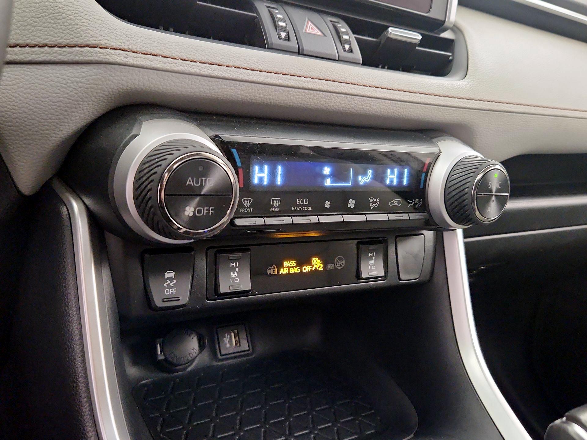 Thumbnail: 2024 Toyota RAV4 - 16