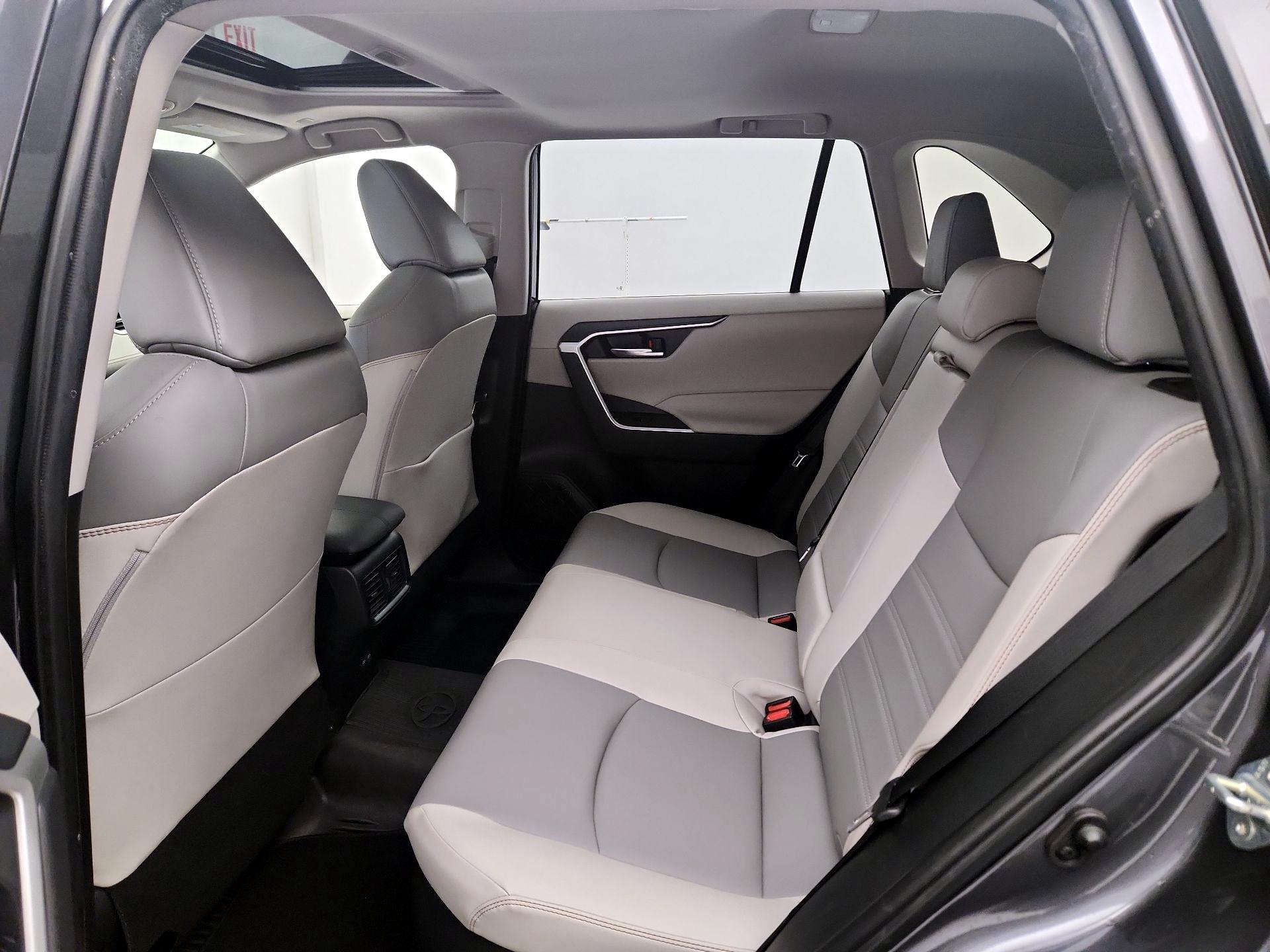 Thumbnail: 2024 Toyota RAV4 - 20