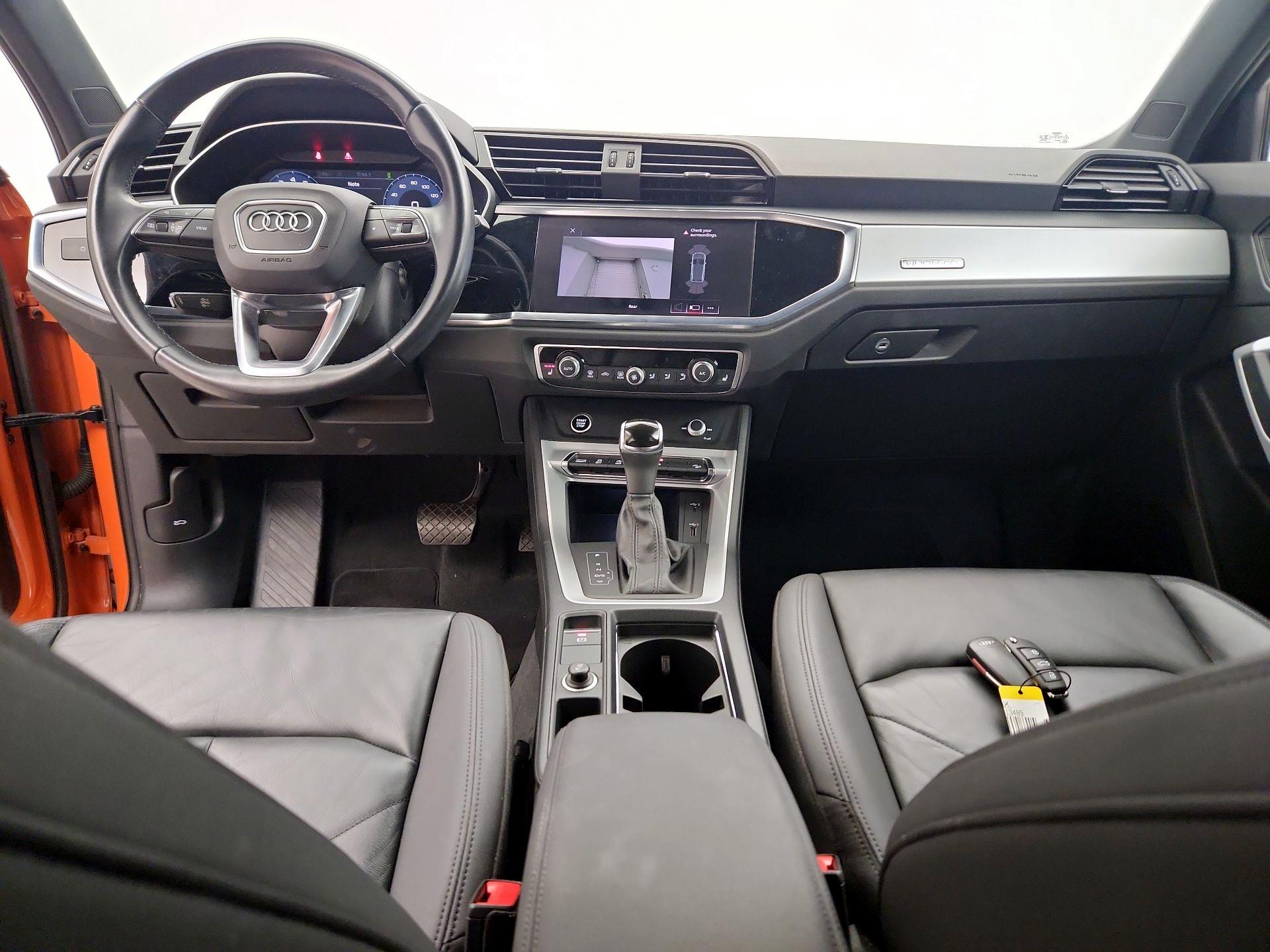 Thumbnail: 2021 Audi Q3 - 9