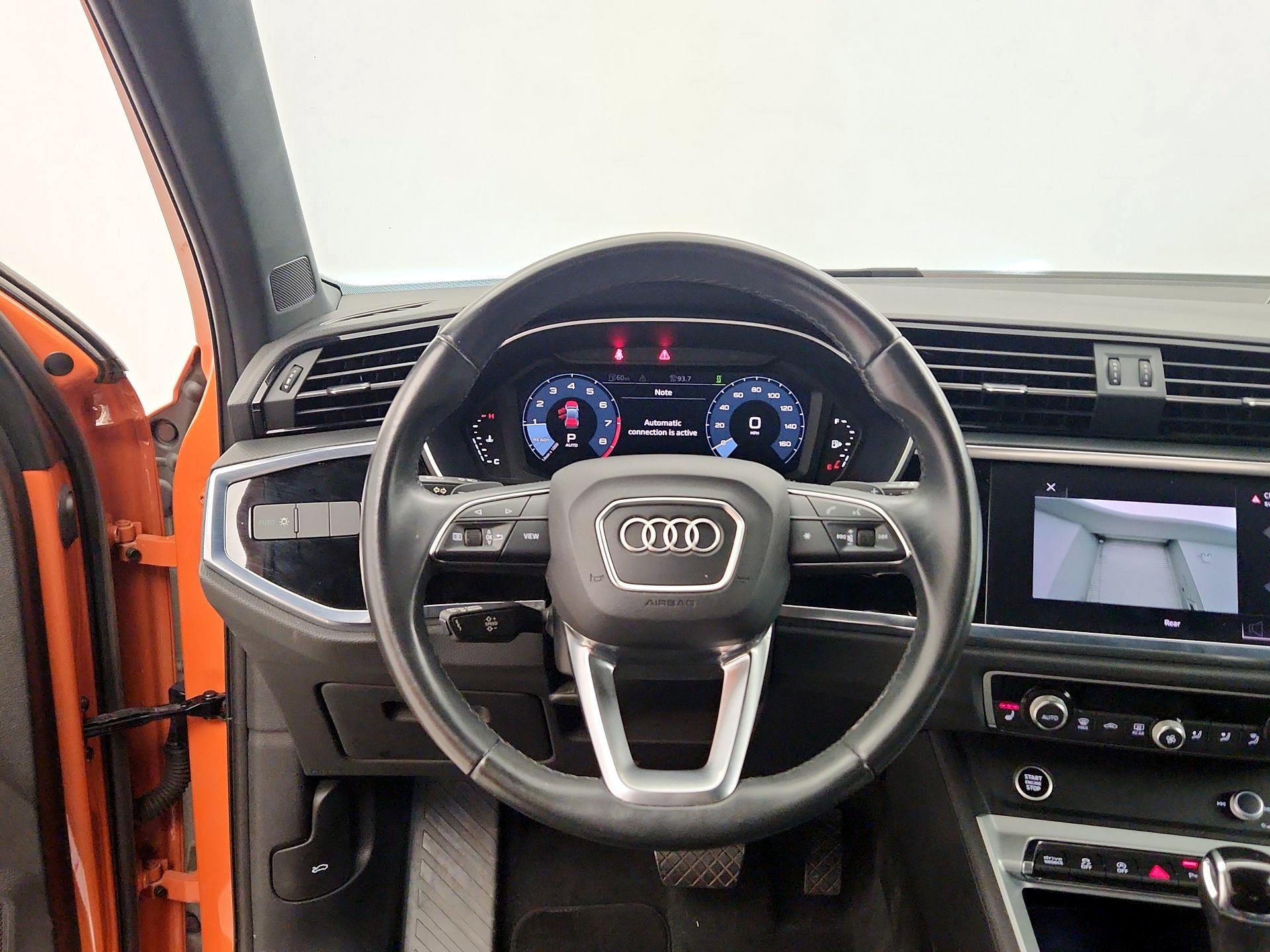 Thumbnail: 2021 Audi Q3 - 10