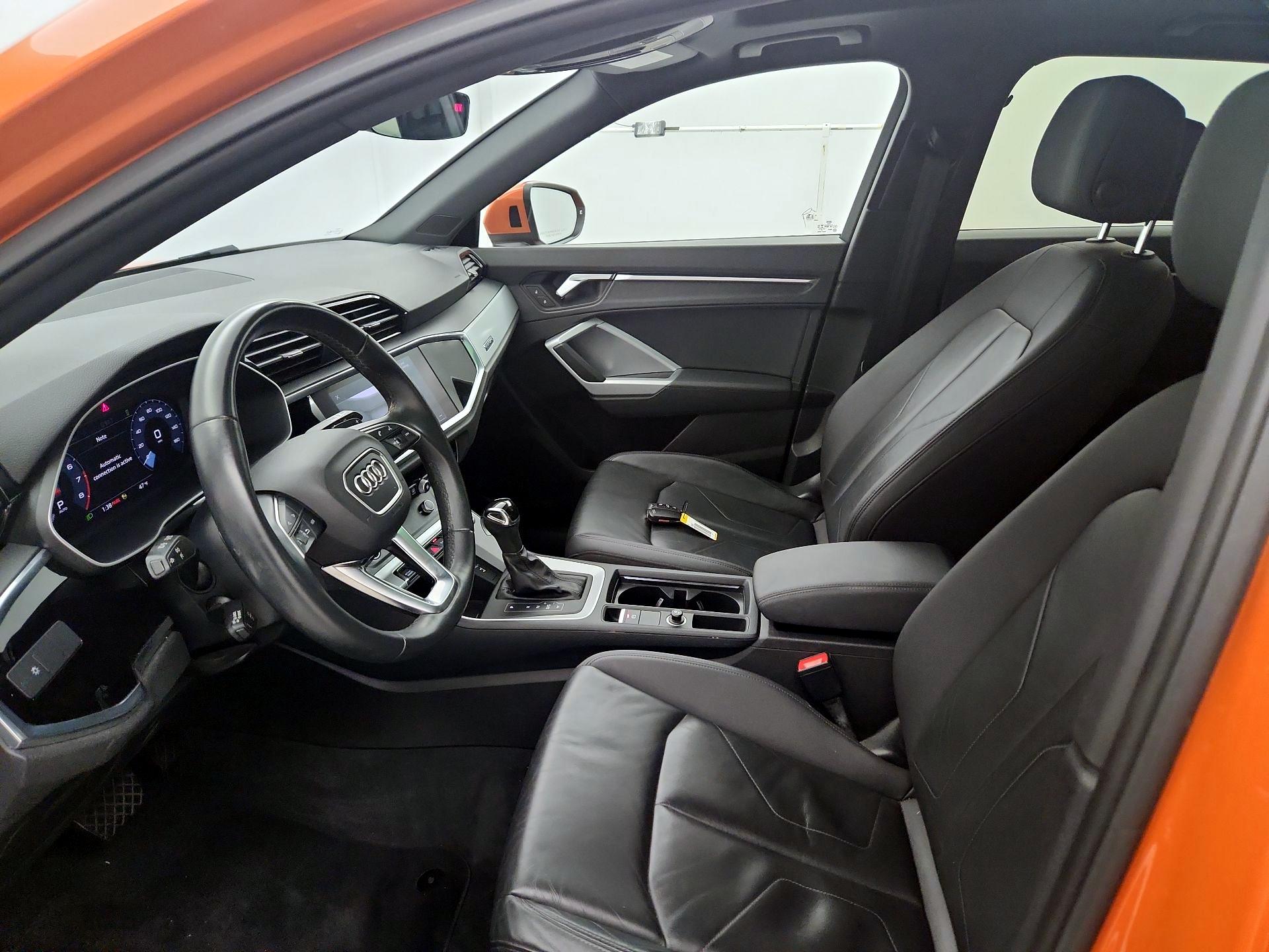 Thumbnail: 2021 Audi Q3 - 11