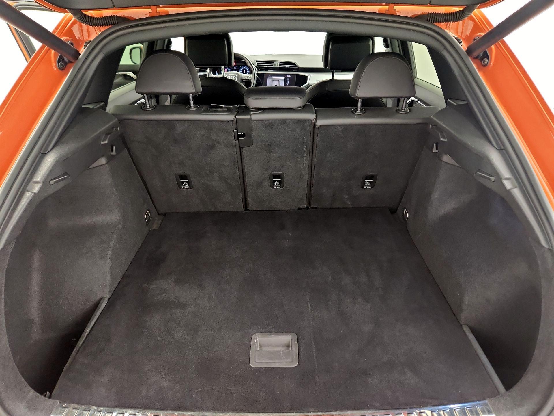 Thumbnail: 2021 Audi Q3 - 20