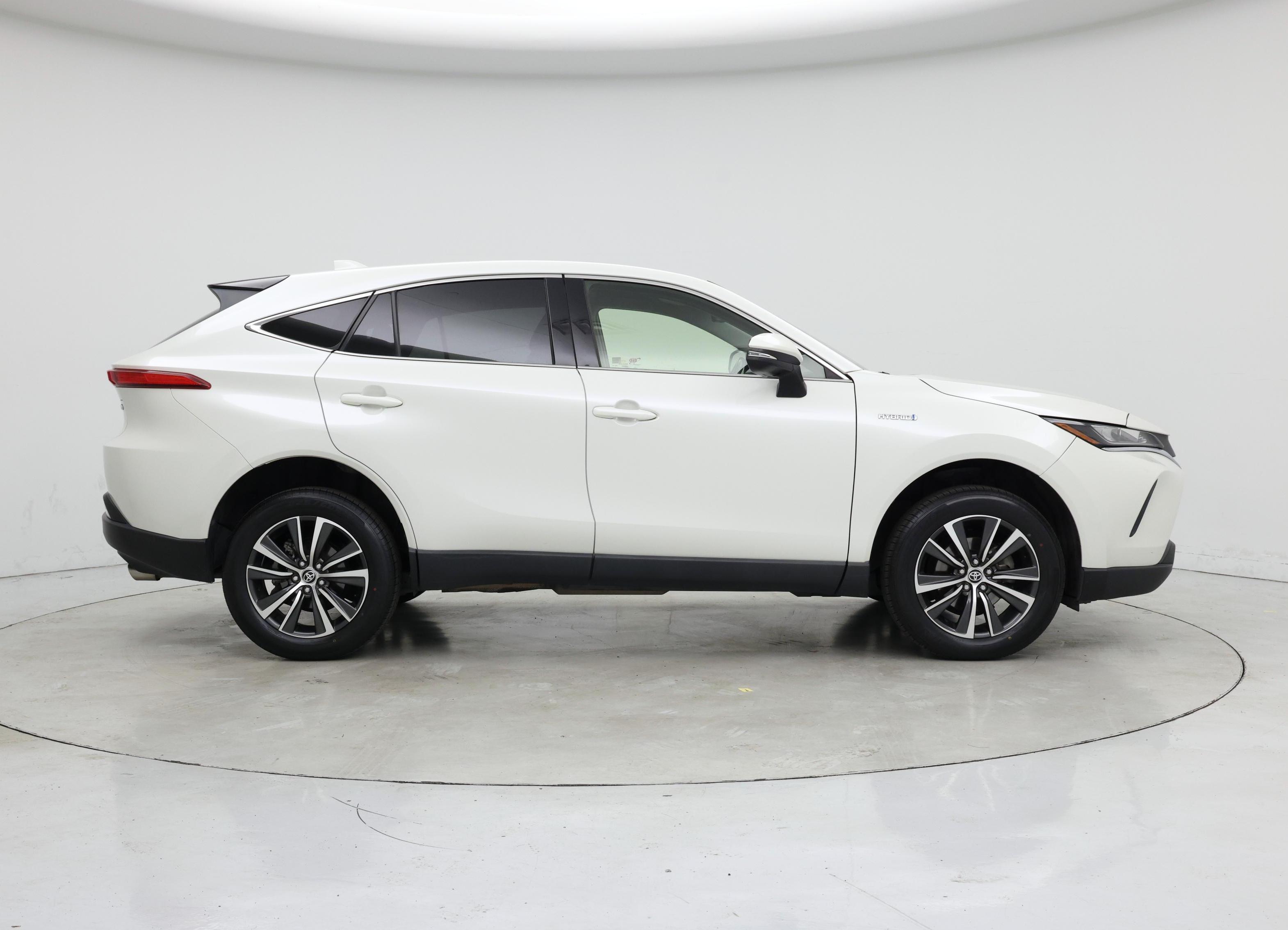 Thumbnail: 2021 Toyota Venza - 7