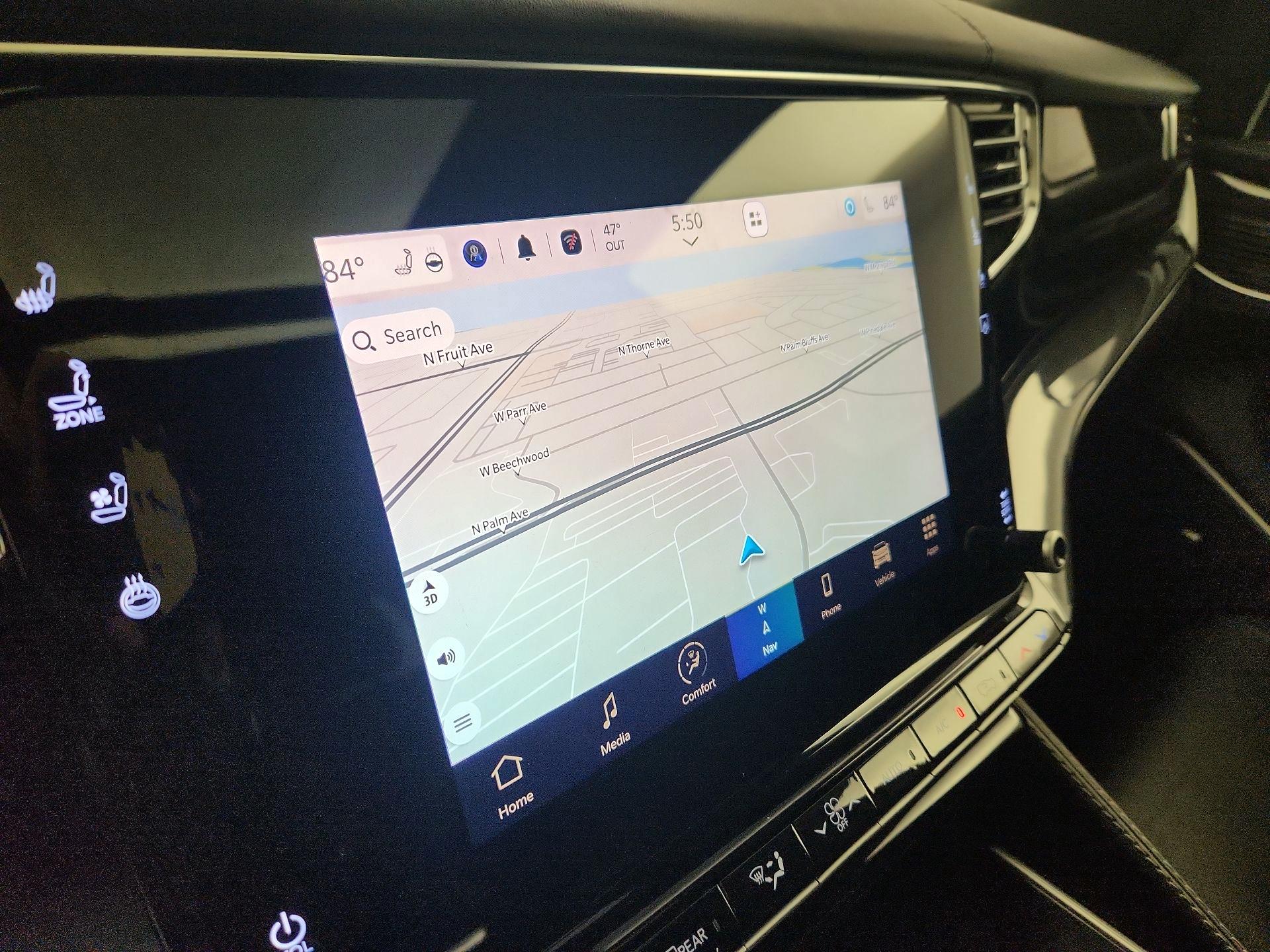 Thumbnail: 2023 Jeep Wagoneer - 14