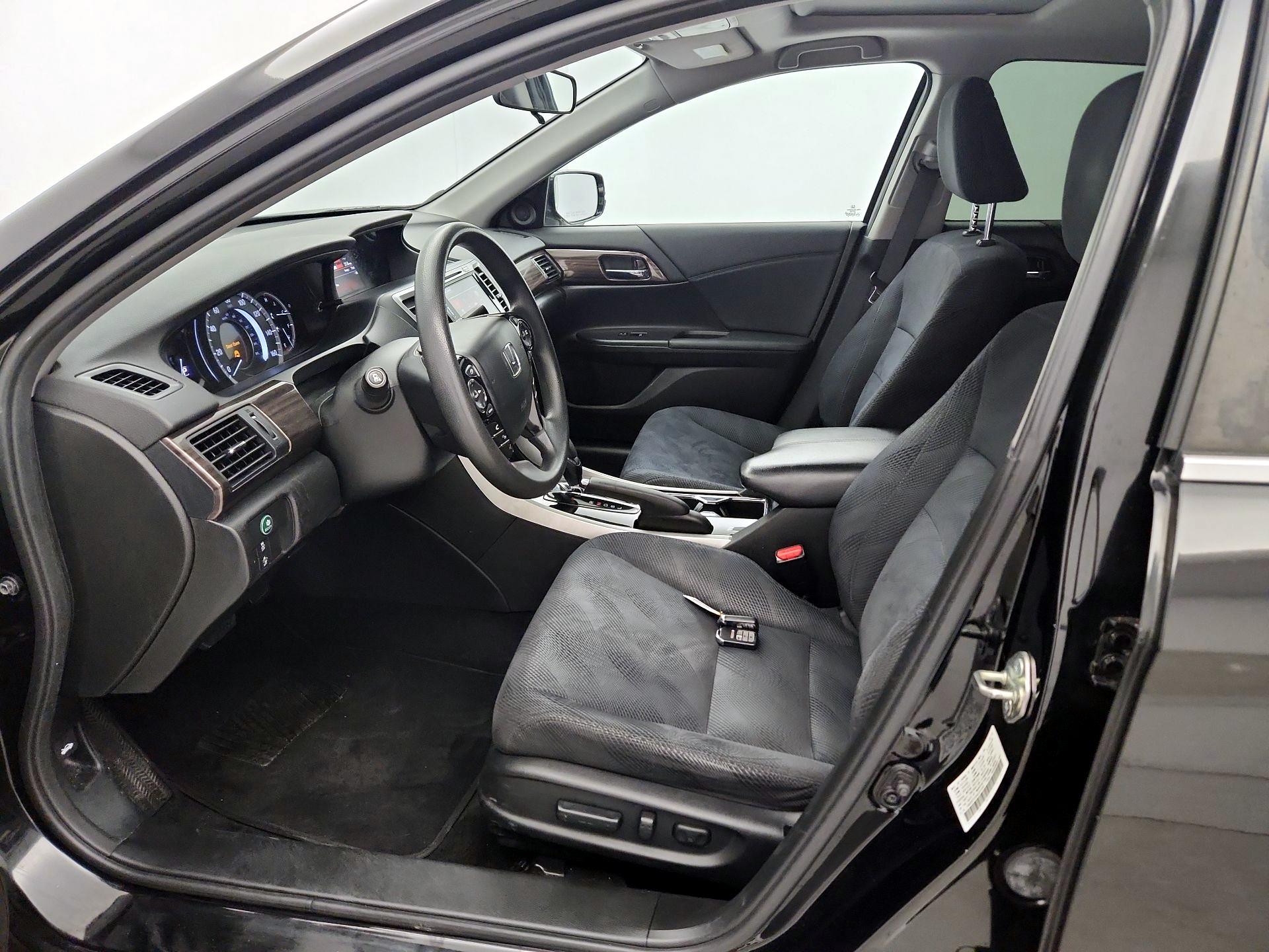 Thumbnail: 2017 Honda Accord - 11