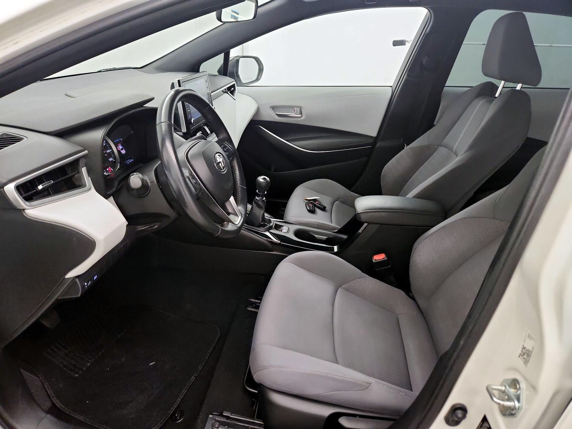 Thumbnail: 2021 Toyota Corolla - 11