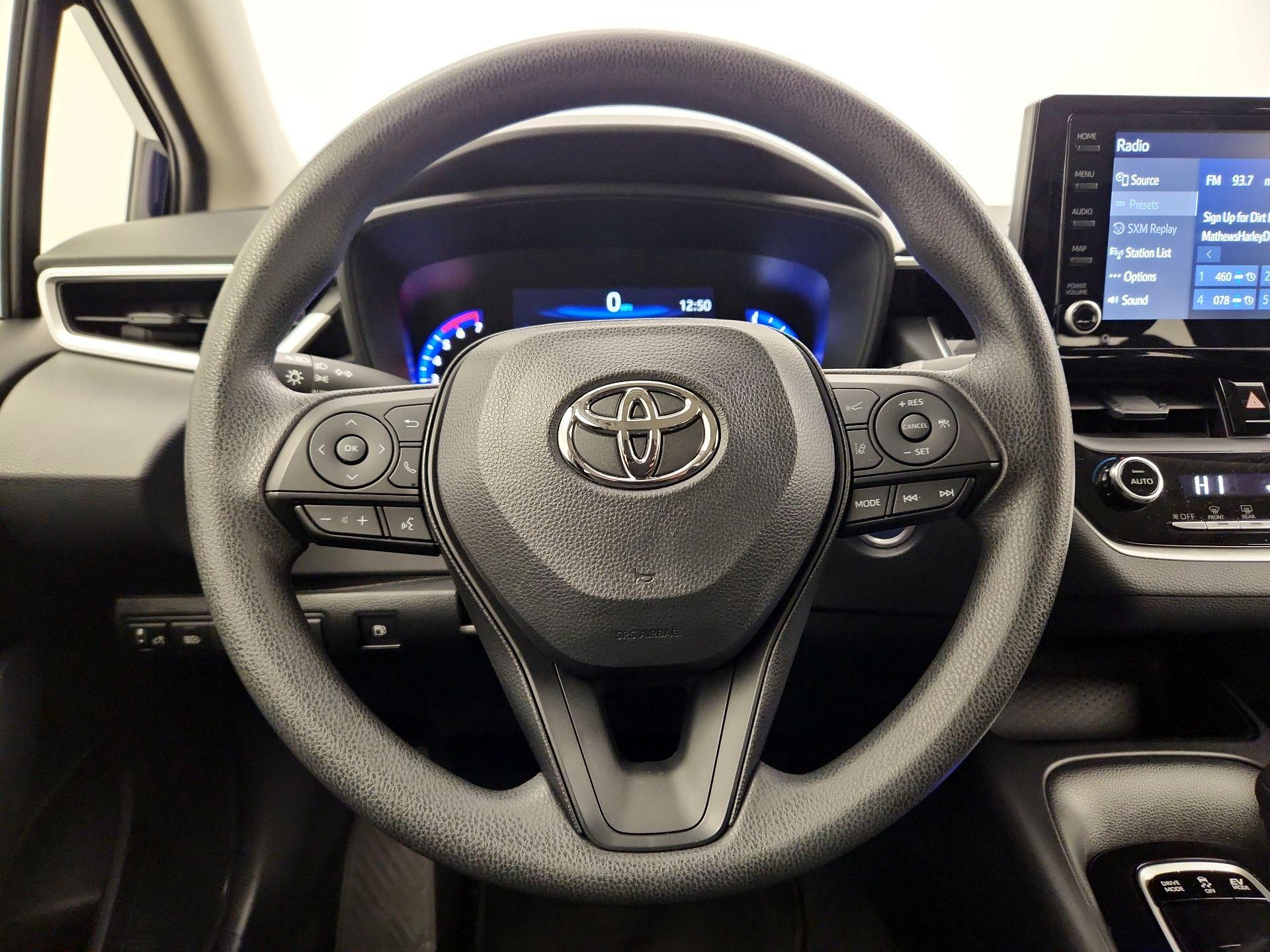 Thumbnail: 2022 Toyota Corolla - 10