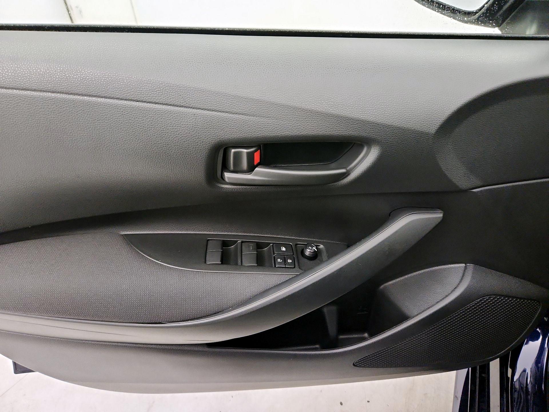 Thumbnail: 2022 Toyota Corolla - 12