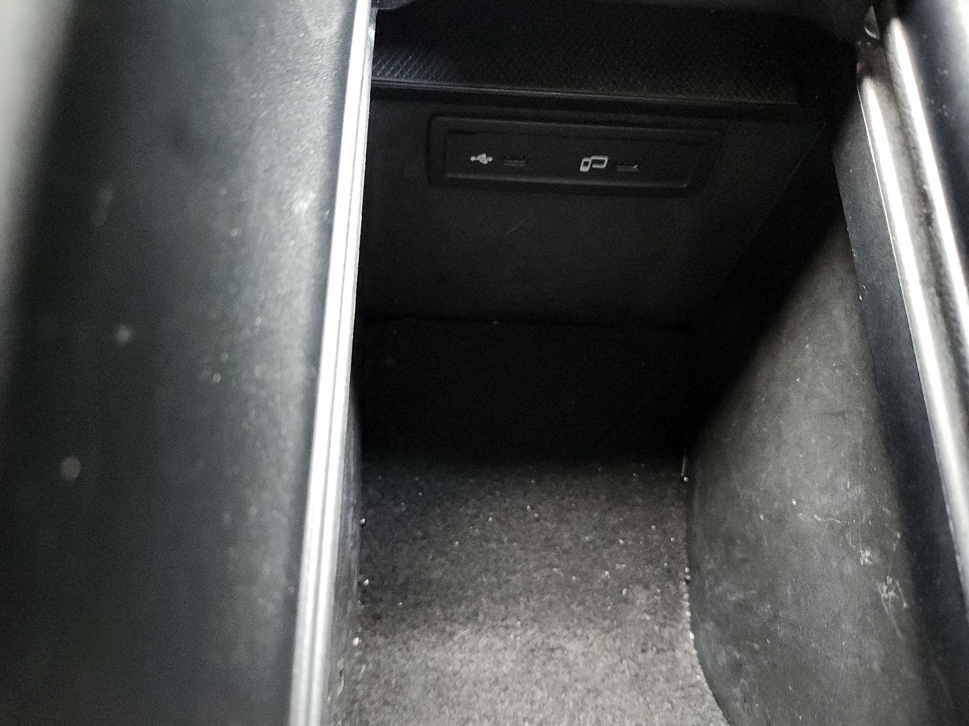 Thumbnail: 2021 Mercedes-Benz GLC - 18