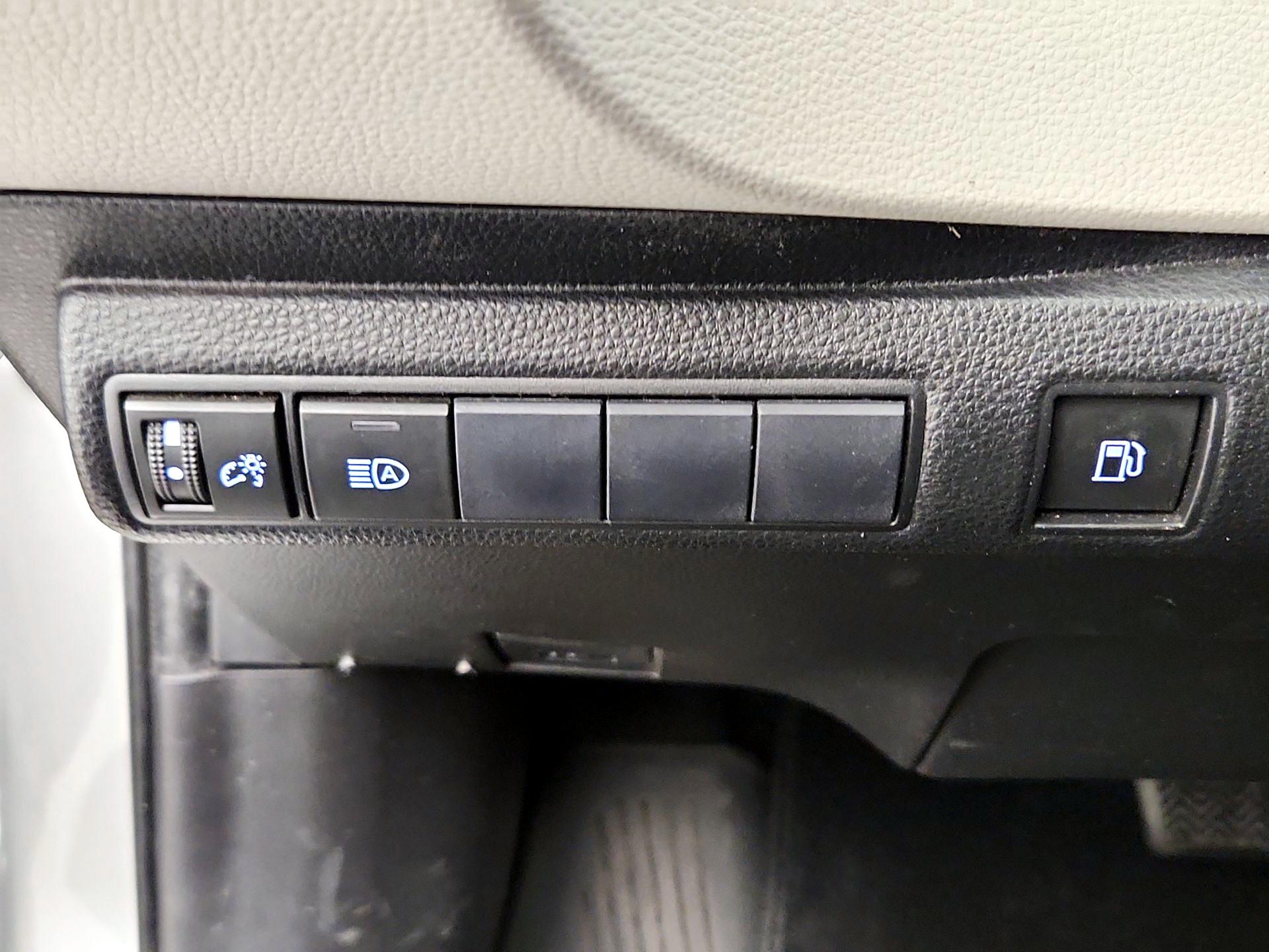 Thumbnail: 2020 Toyota Corolla - 13