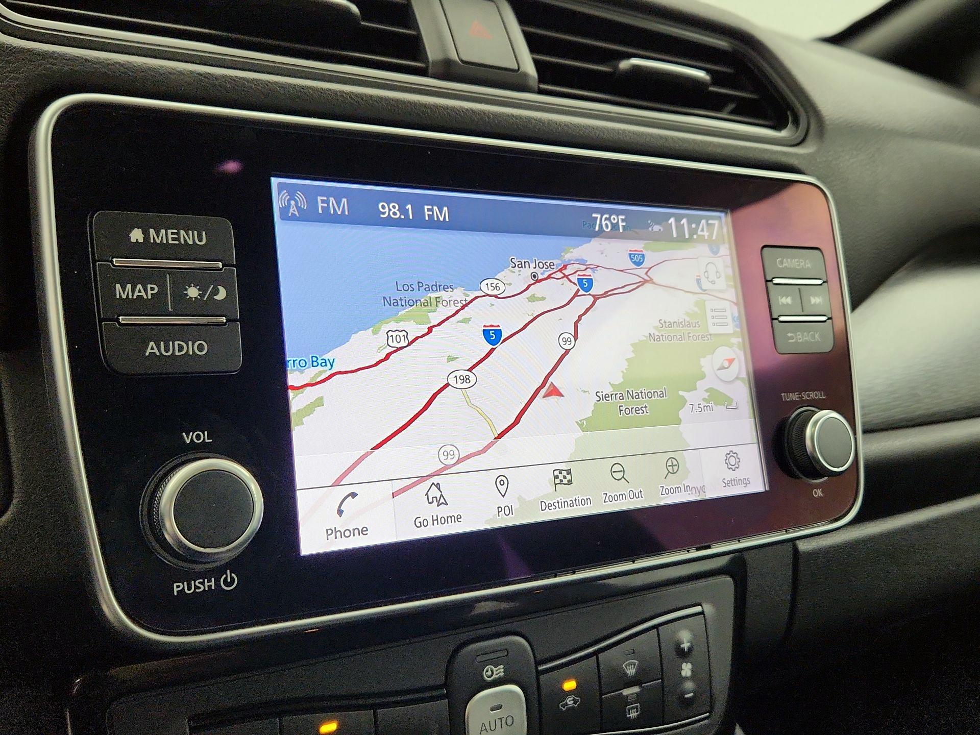 Thumbnail: 2022 Nissan Leaf - 14