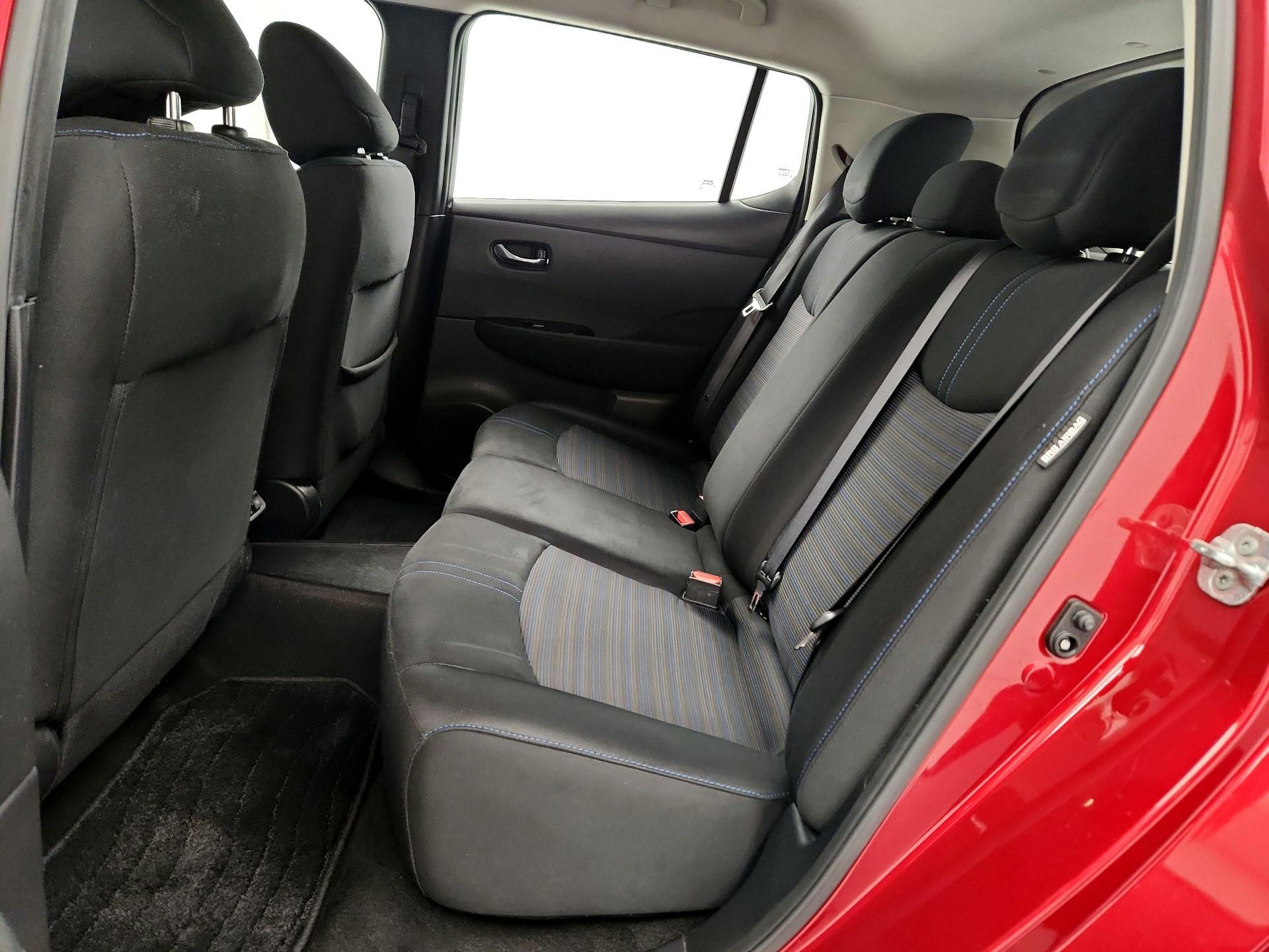 Thumbnail: 2022 Nissan Leaf - 20