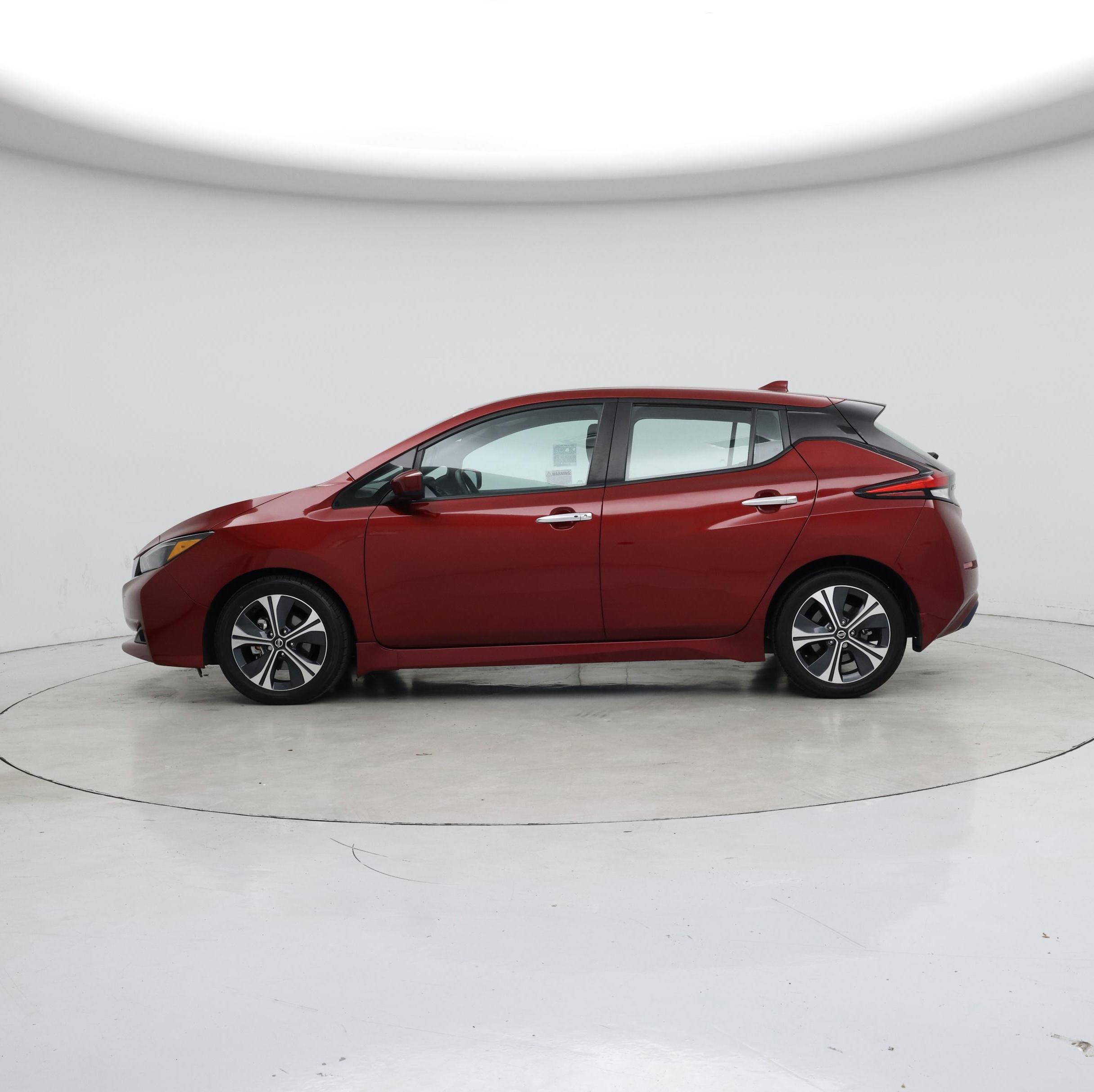 Thumbnail: 2022 Nissan Leaf - 3