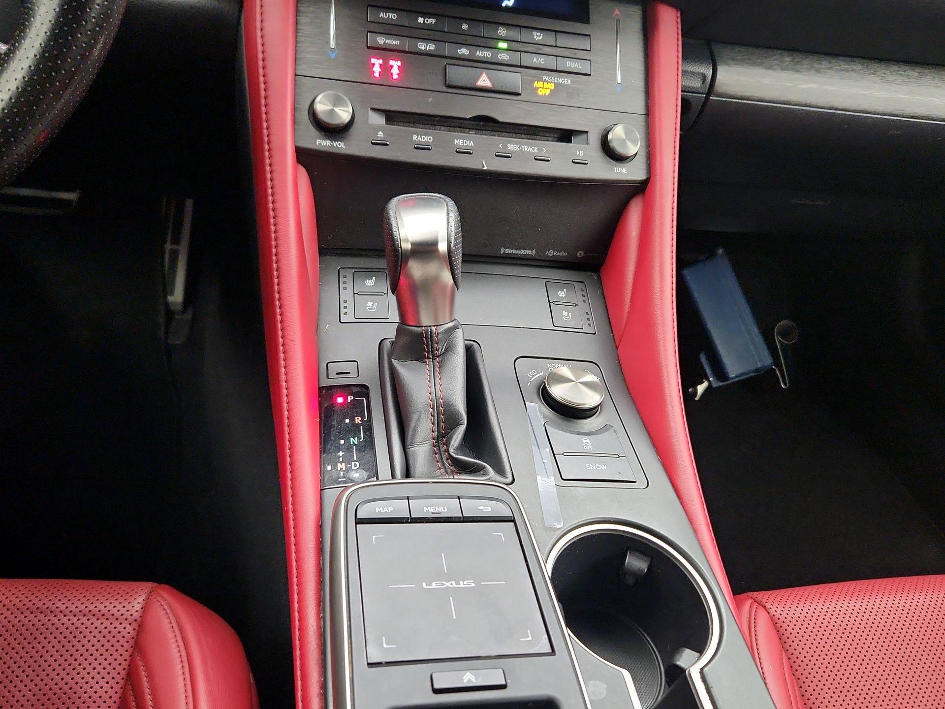 Thumbnail: 2019 Lexus RC - 18