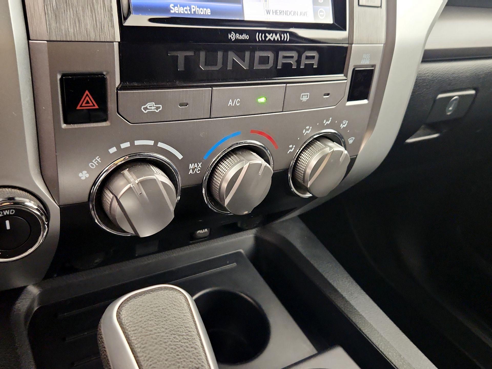 Thumbnail: 2019 Toyota Tundra - 17