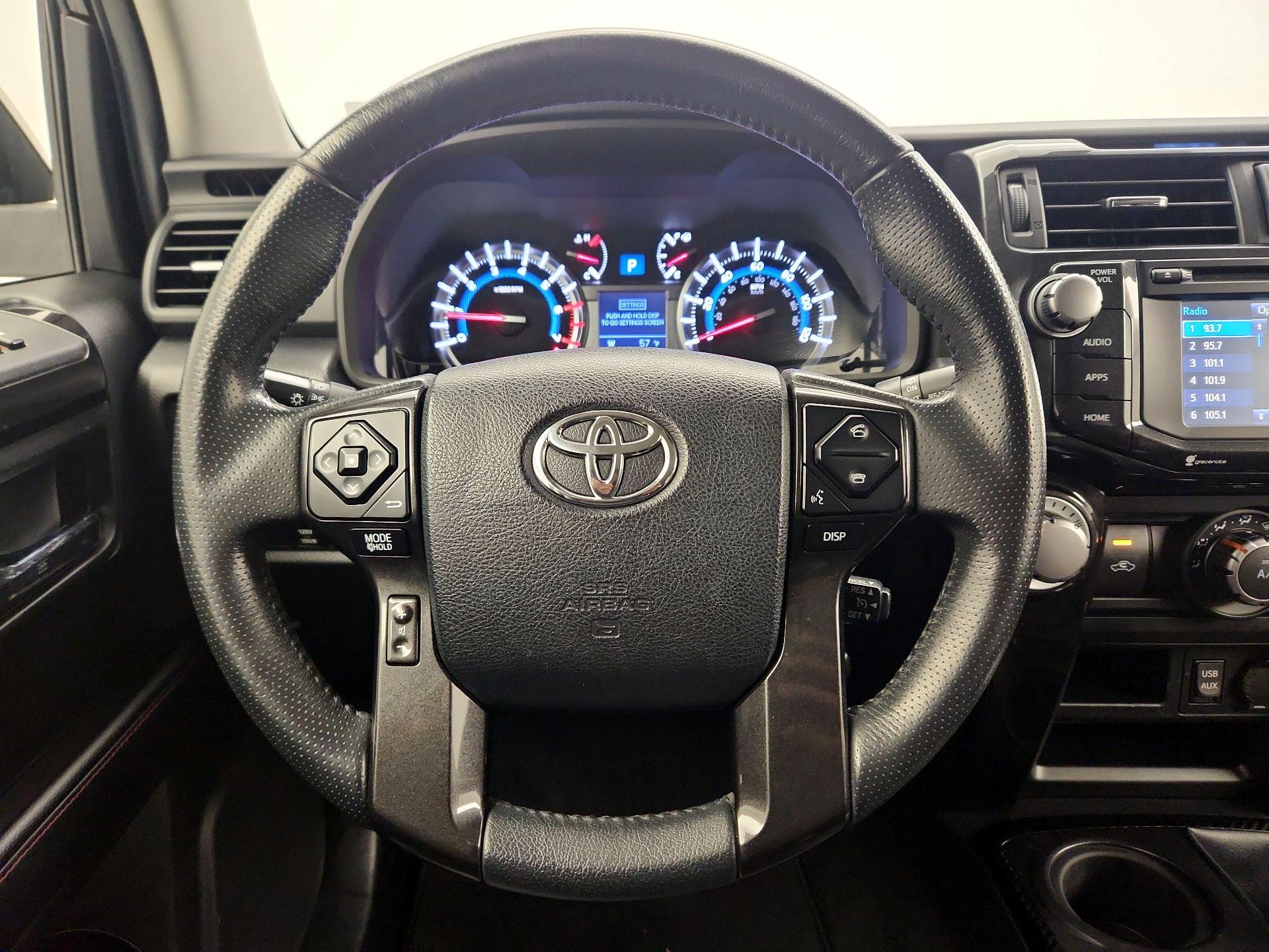 Thumbnail: 2018 Toyota 4Runner - 10