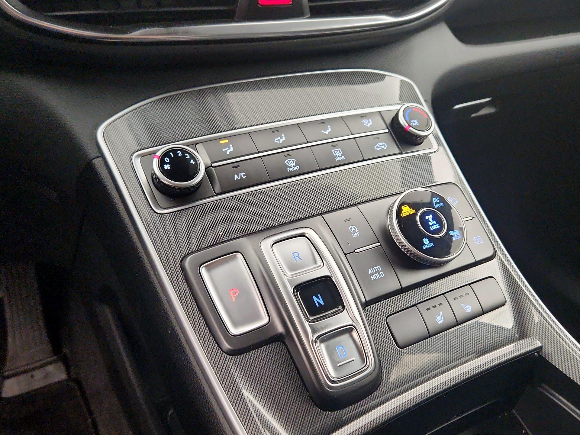 Thumbnail: 2022 Hyundai Santa Fe - 16