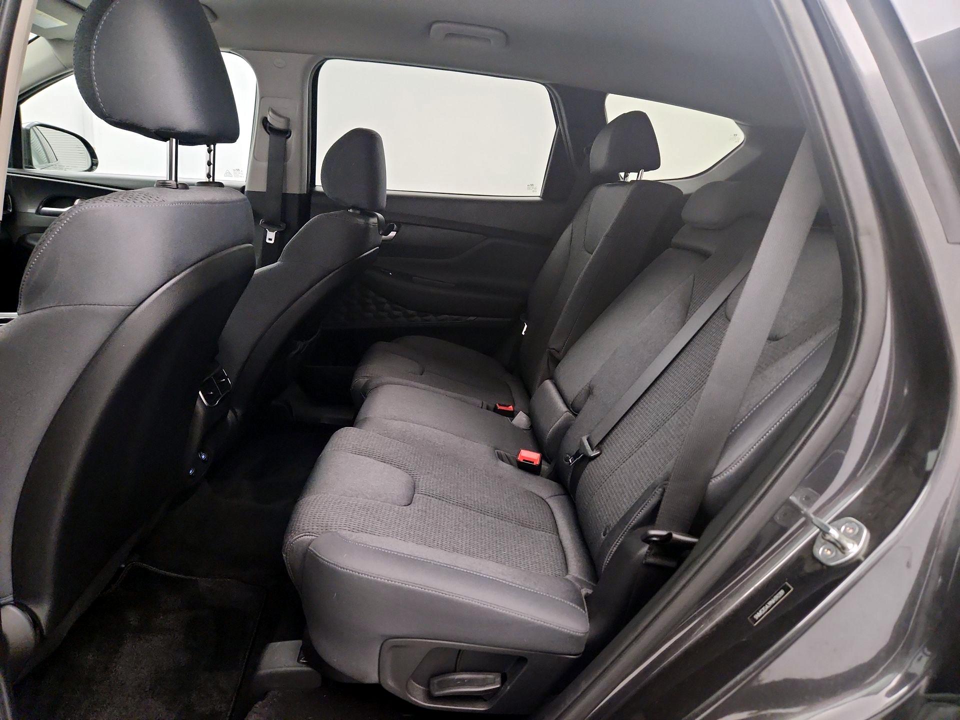 Thumbnail: 2022 Hyundai Santa Fe - 19