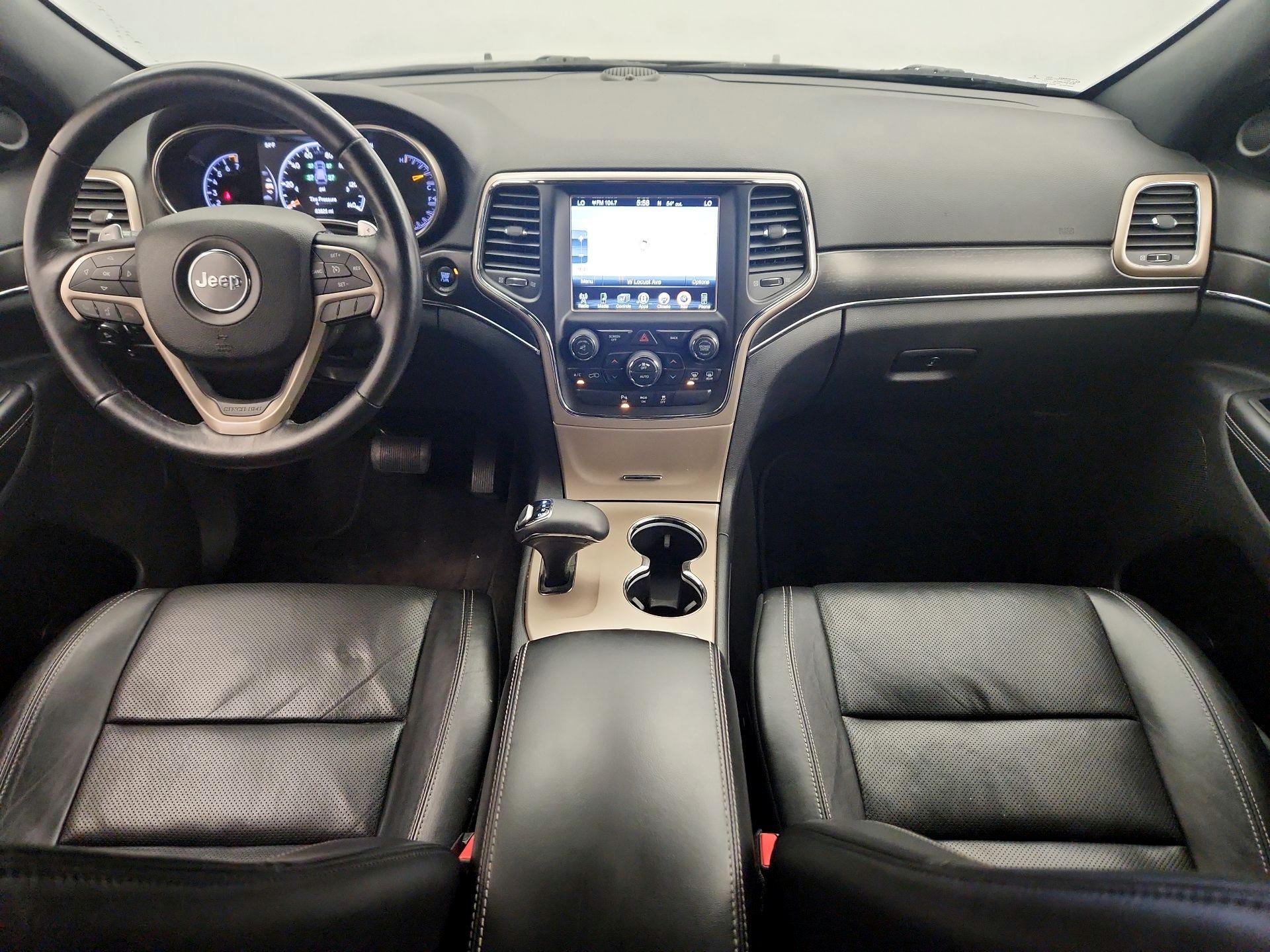 Thumbnail: 2015 Jeep Grand Cherokee - 9