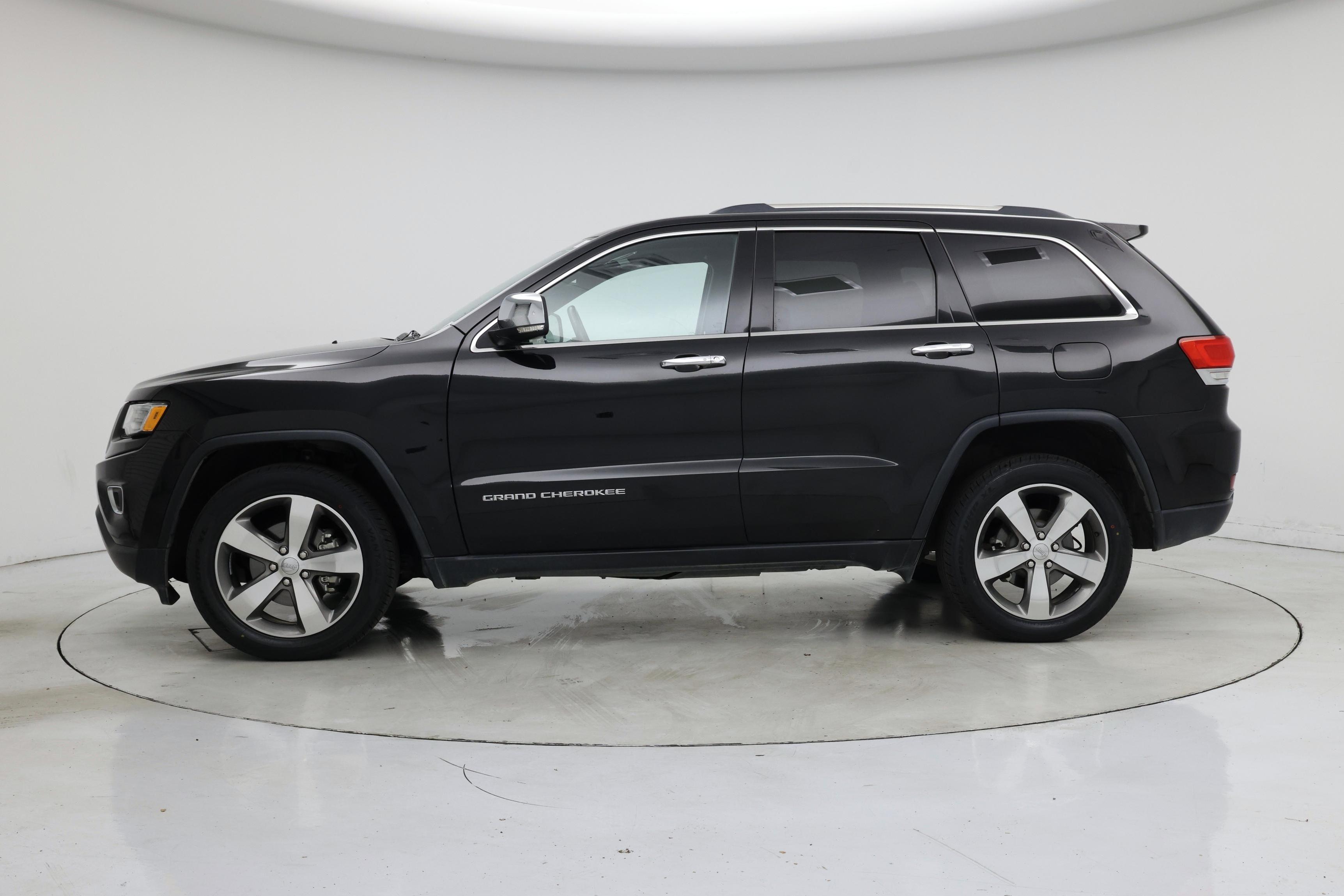 Thumbnail: 2015 Jeep Grand Cherokee - 3