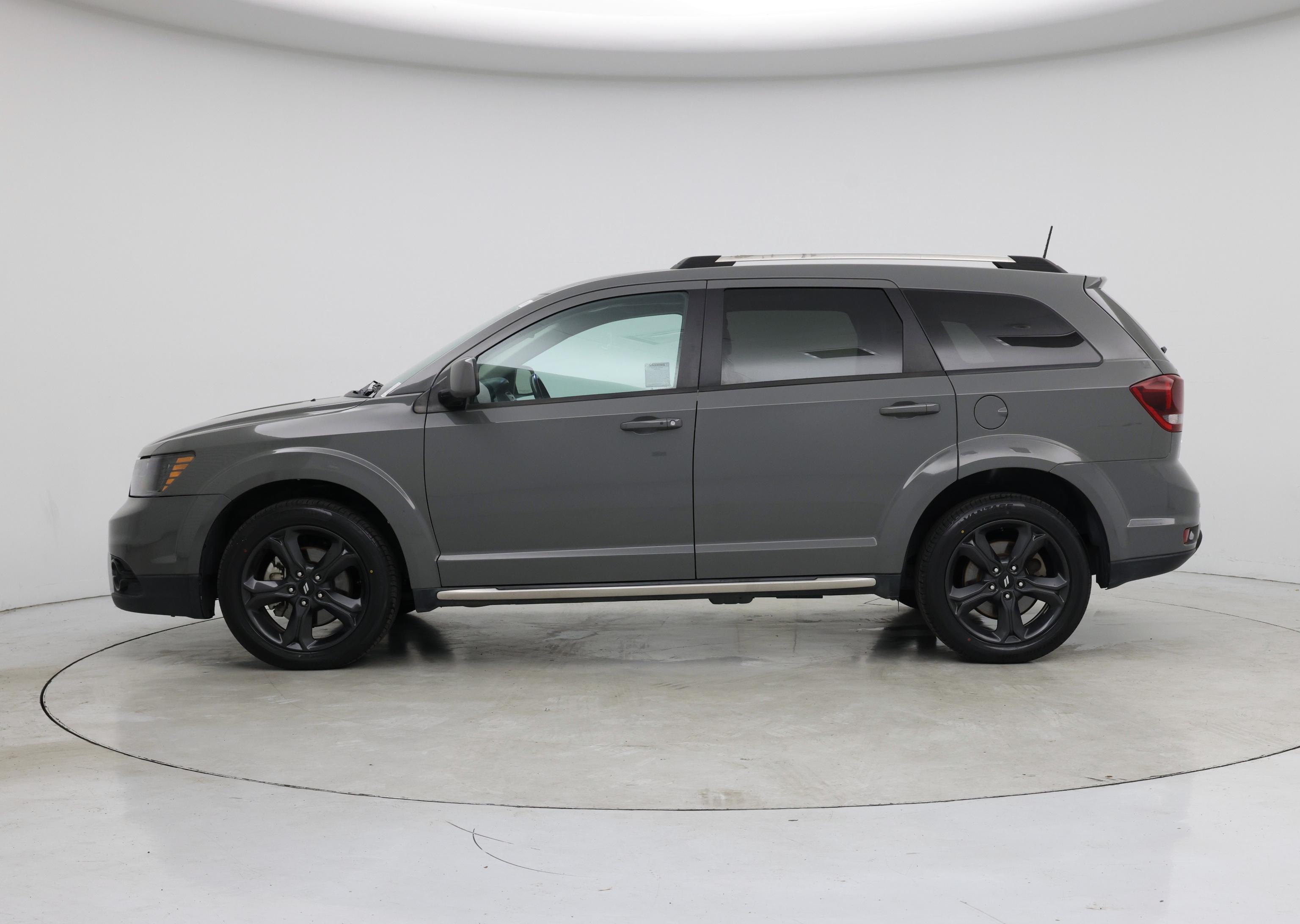 Thumbnail: 2020 Dodge Journey - 3