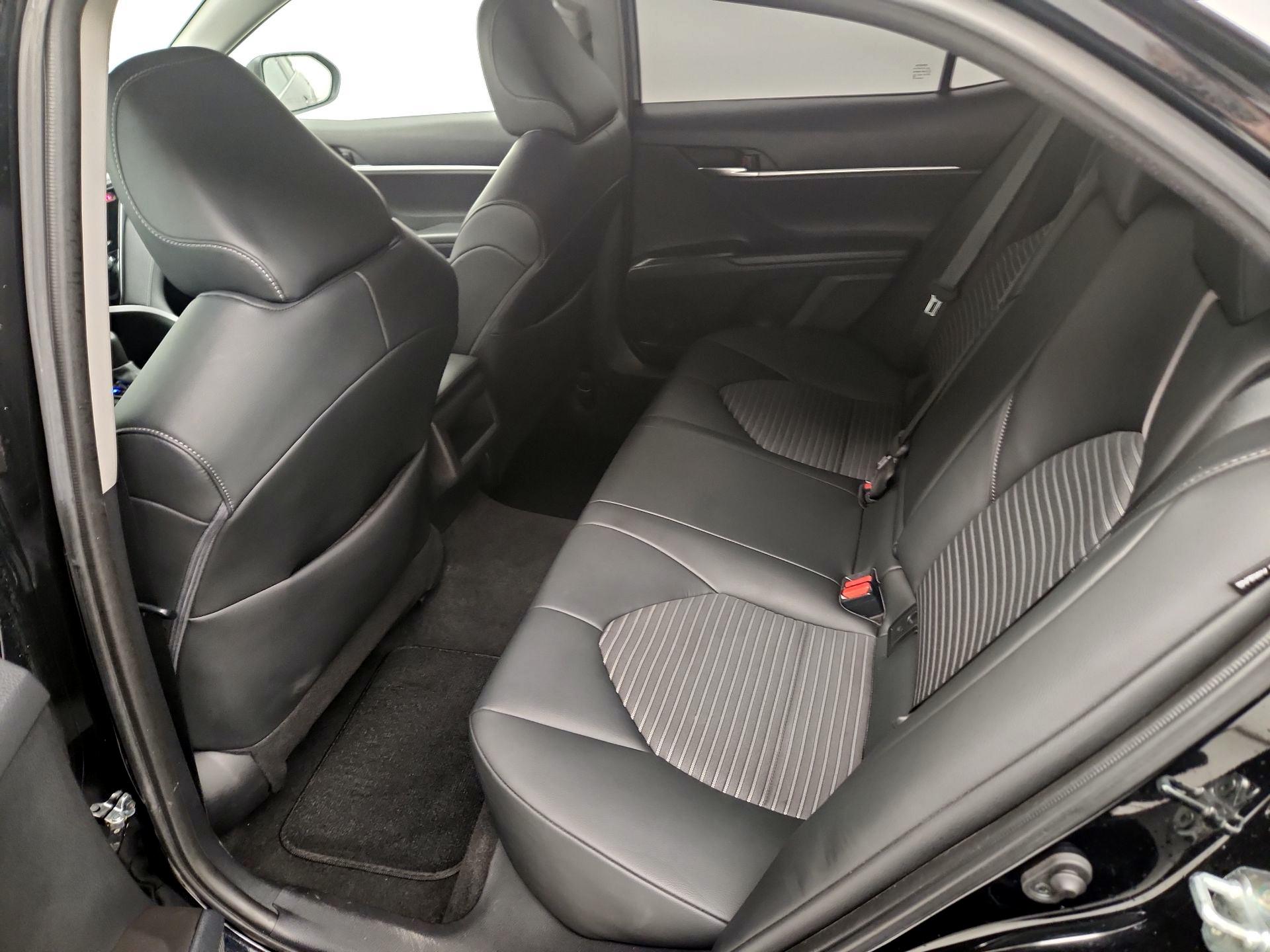 Thumbnail: 2022 Toyota Camry - 19