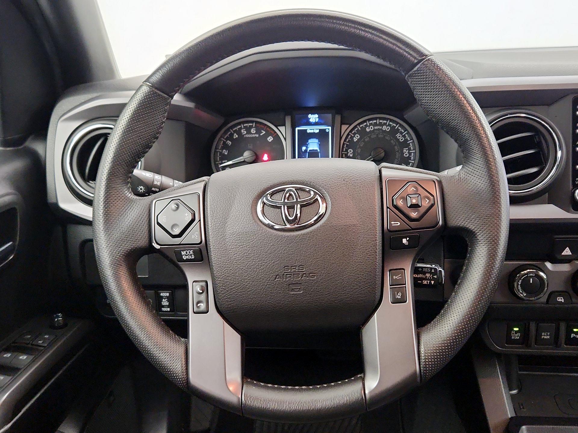 Thumbnail: 2021 Toyota Tacoma - 10