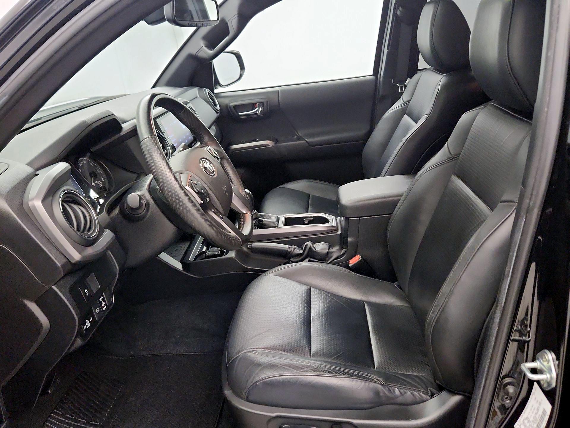 Thumbnail: 2021 Toyota Tacoma - 11