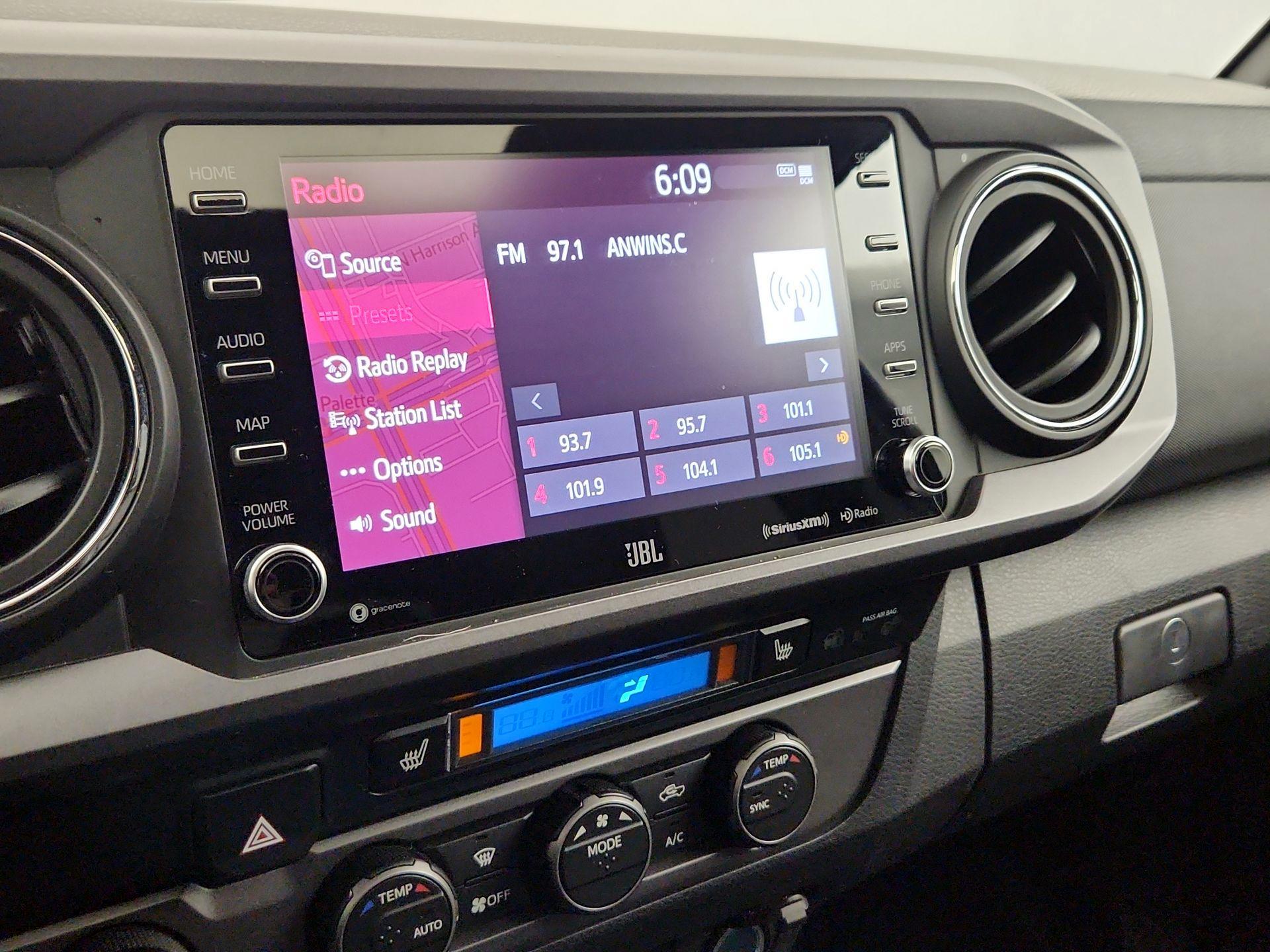 Thumbnail: 2021 Toyota Tacoma - 15