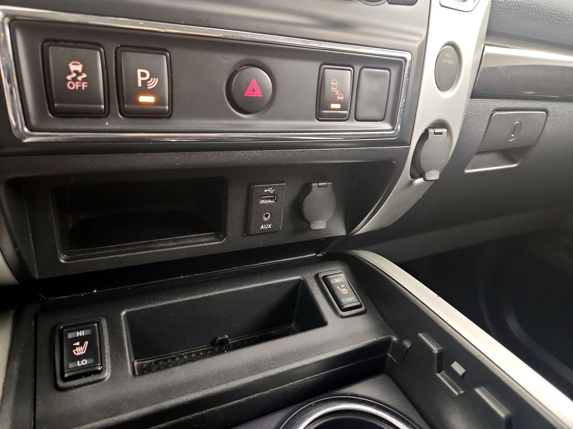 Thumbnail: 2017 Nissan Titan - 19