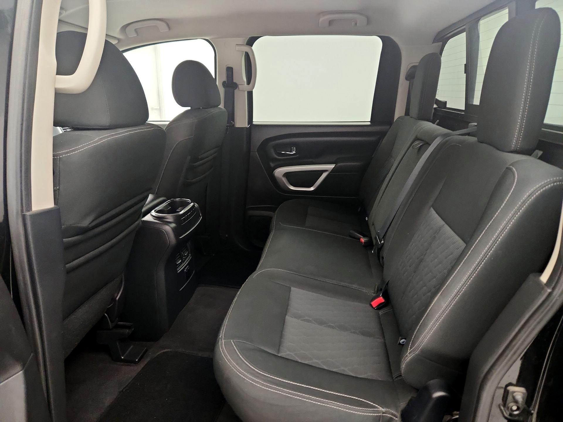 Thumbnail: 2017 Nissan Titan - 20