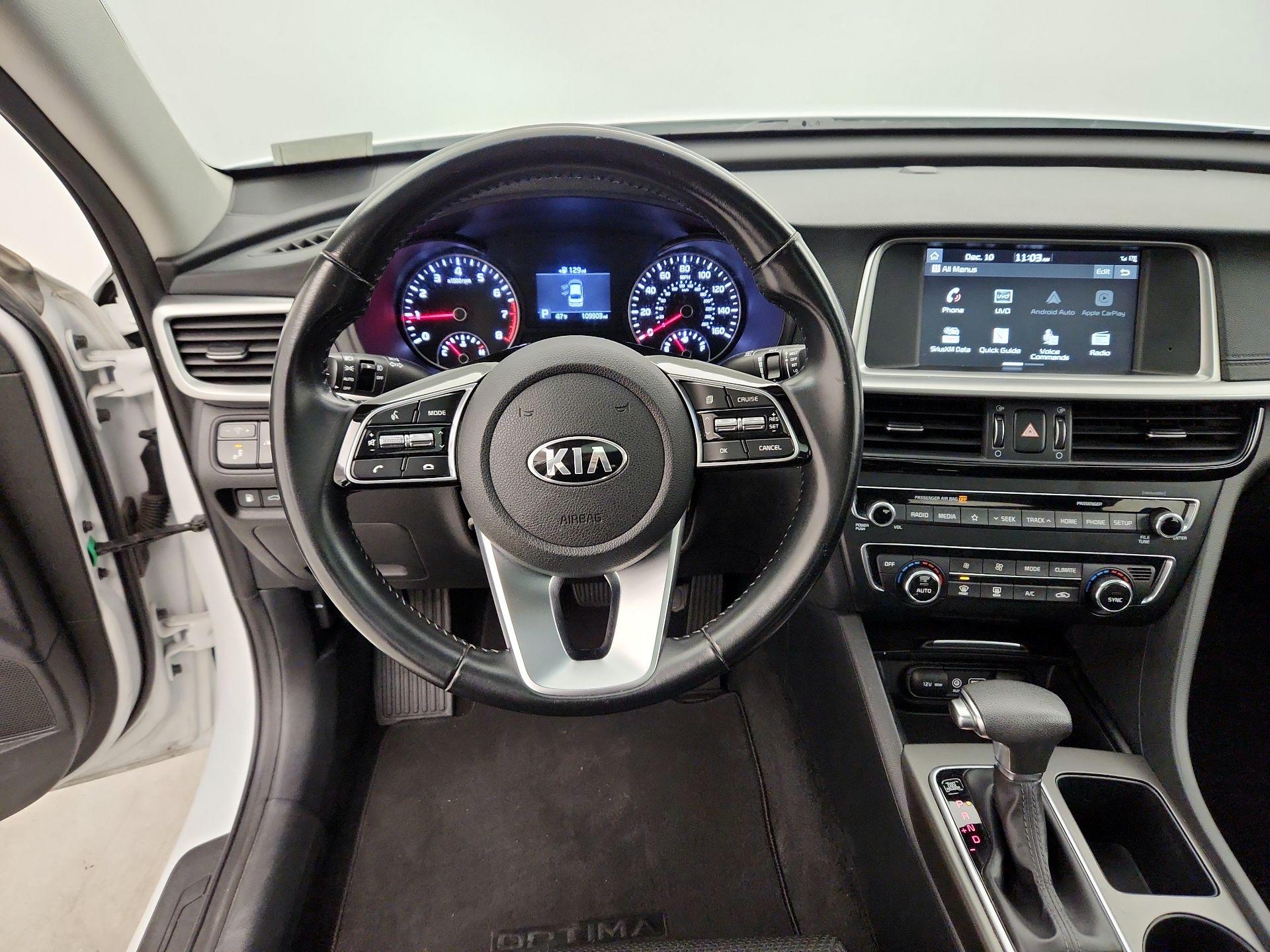 Thumbnail: 2019 Kia Optima - 10