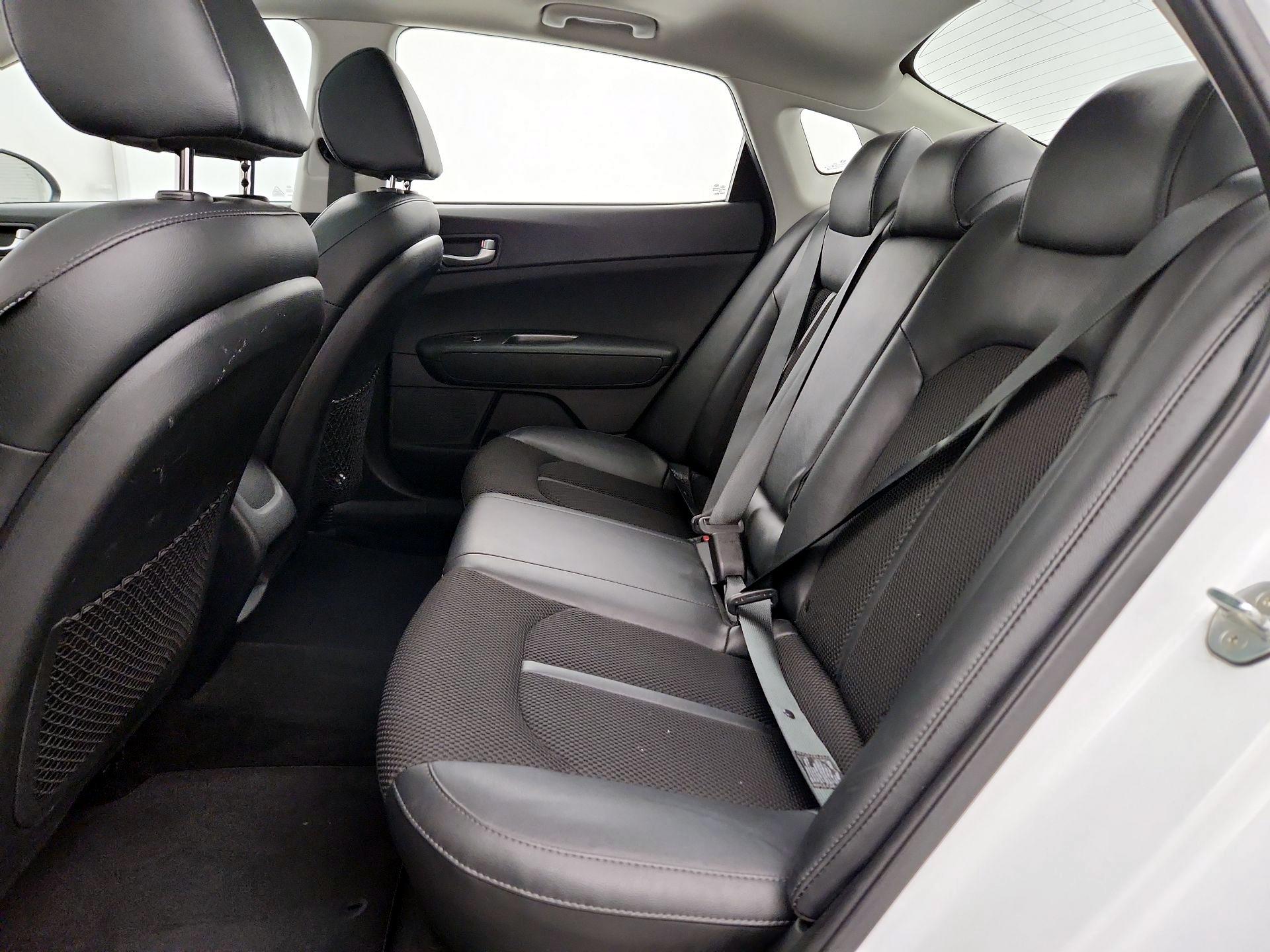 Thumbnail: 2019 Kia Optima - 20