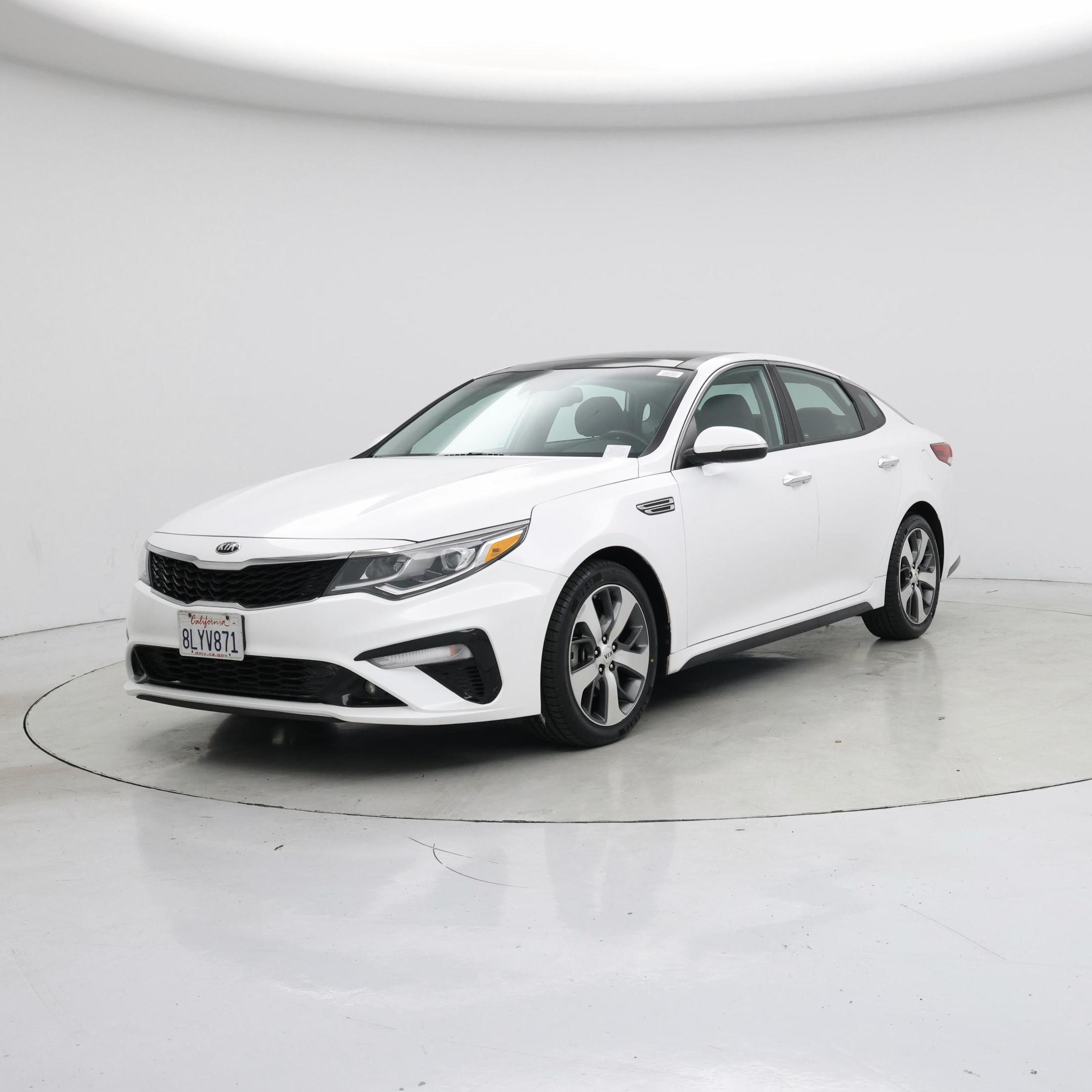 Thumbnail: 2019 Kia Optima - 4