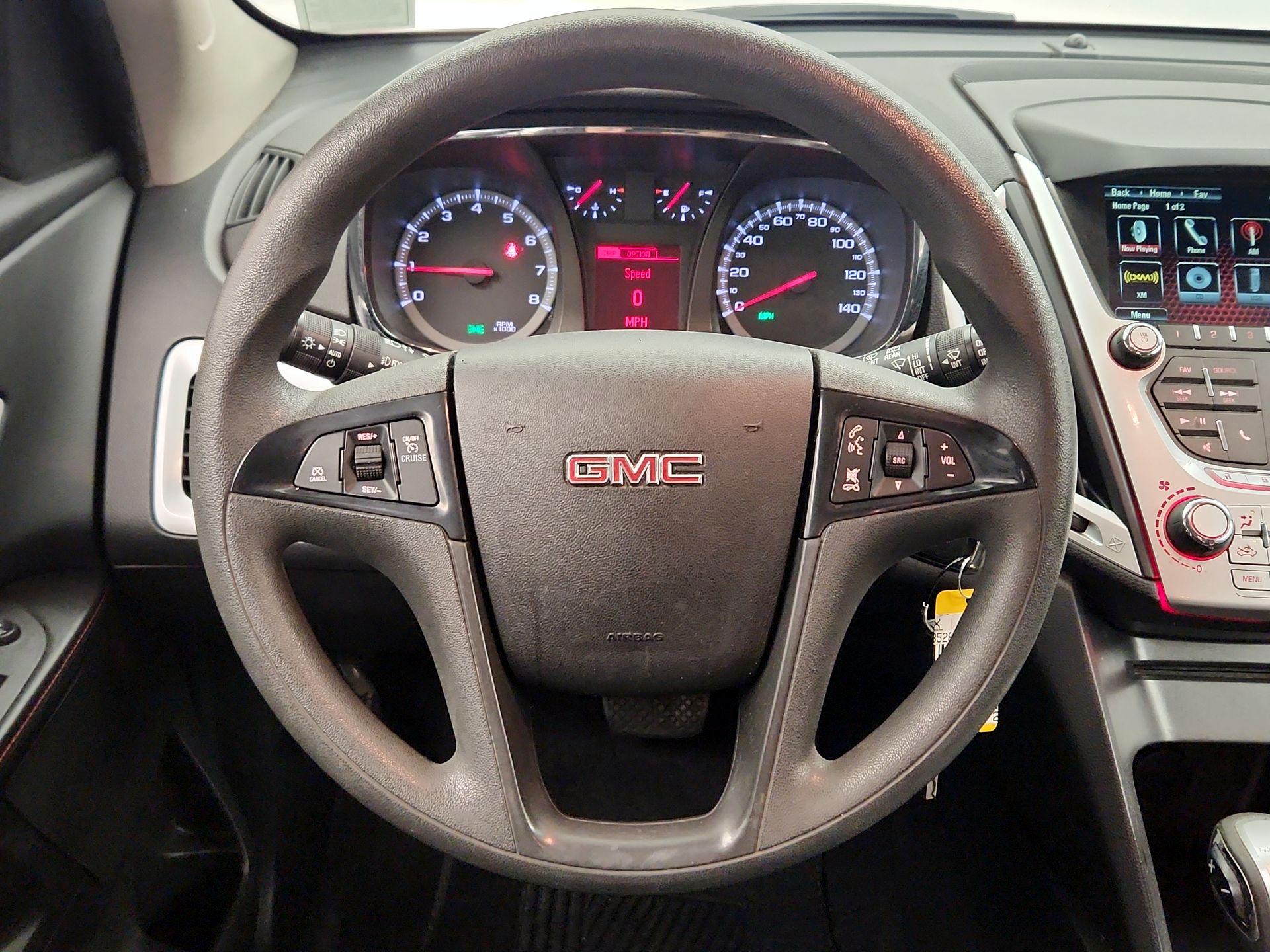 Thumbnail: 2015 GMC Terrain - 10