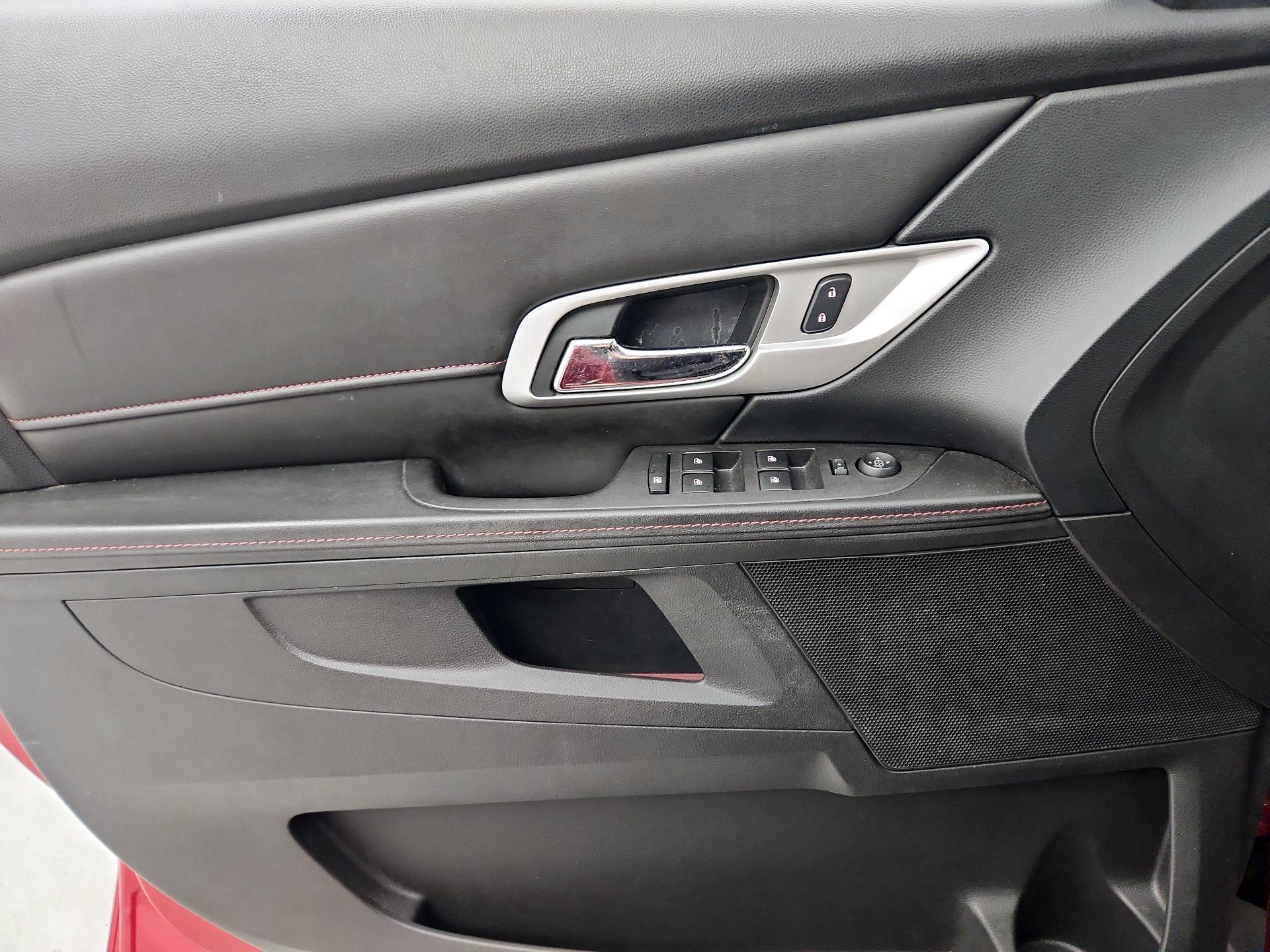 Thumbnail: 2015 GMC Terrain - 12