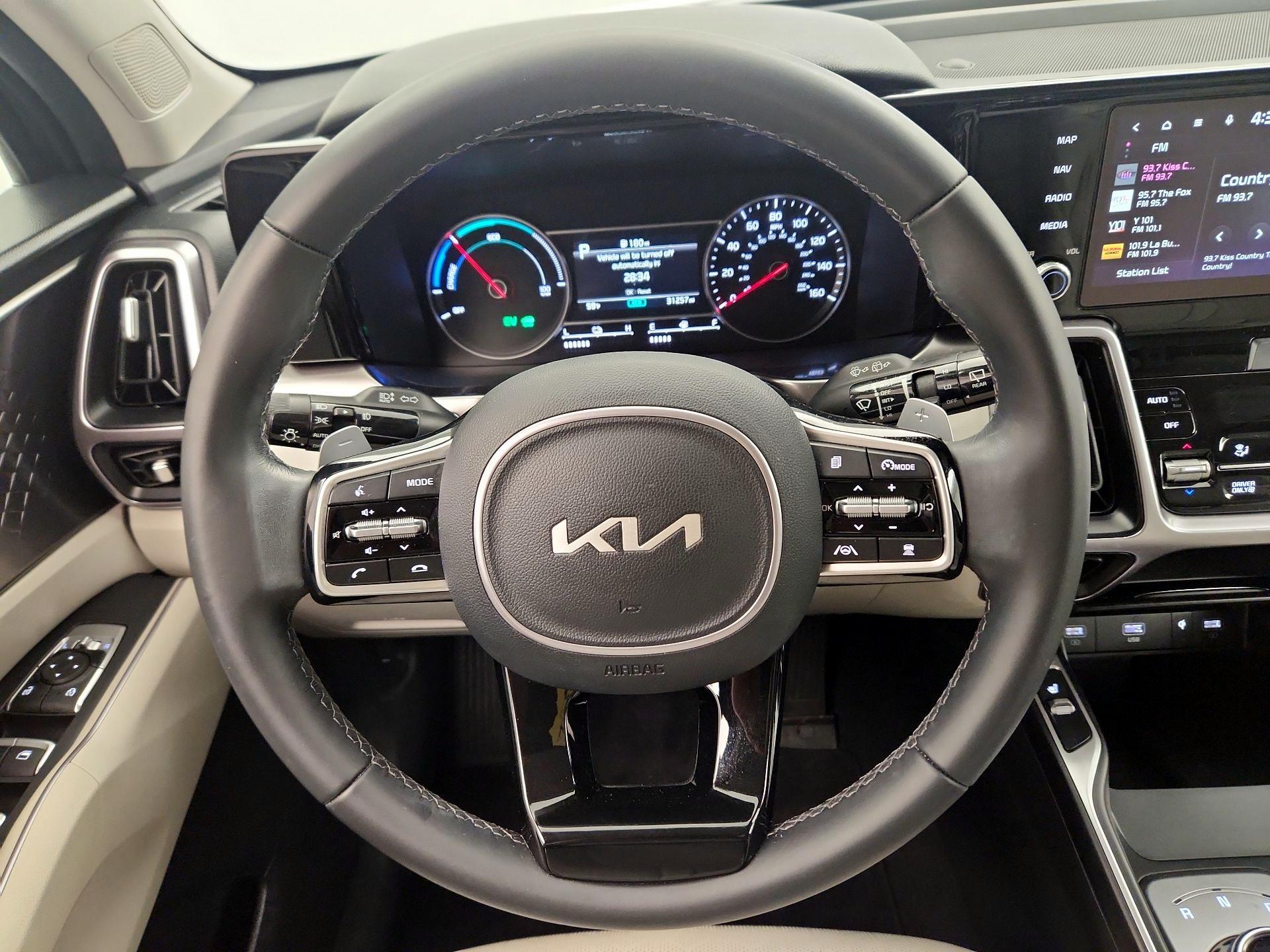 Thumbnail: 2023 Kia Sorento - 10