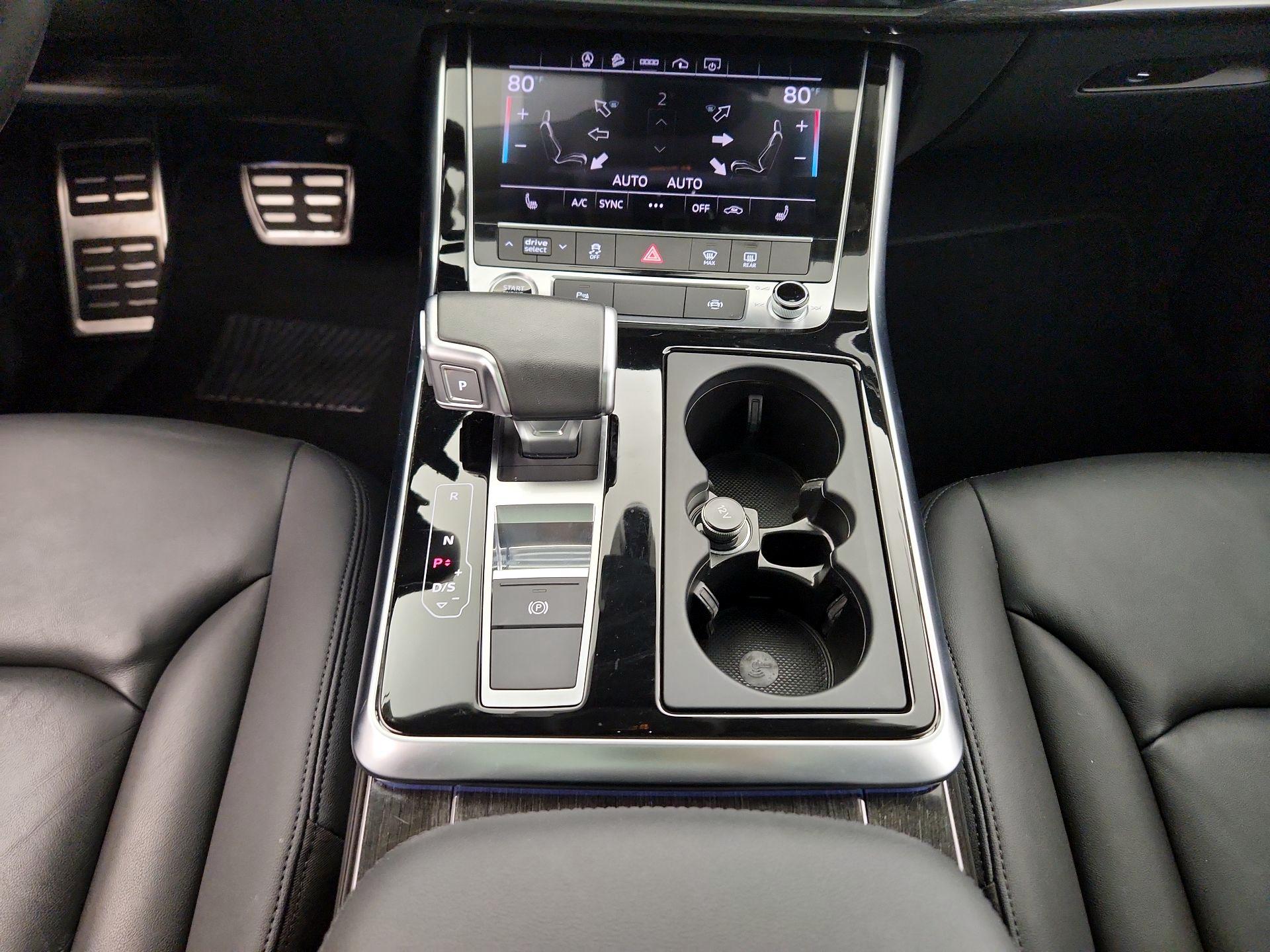 Thumbnail: 2022 Audi Q7 - 18