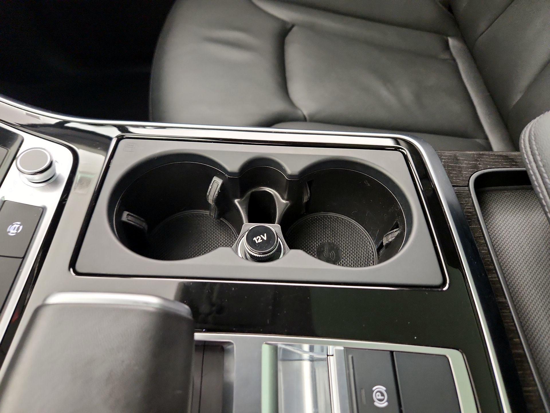 Thumbnail: 2022 Audi Q7 - 19