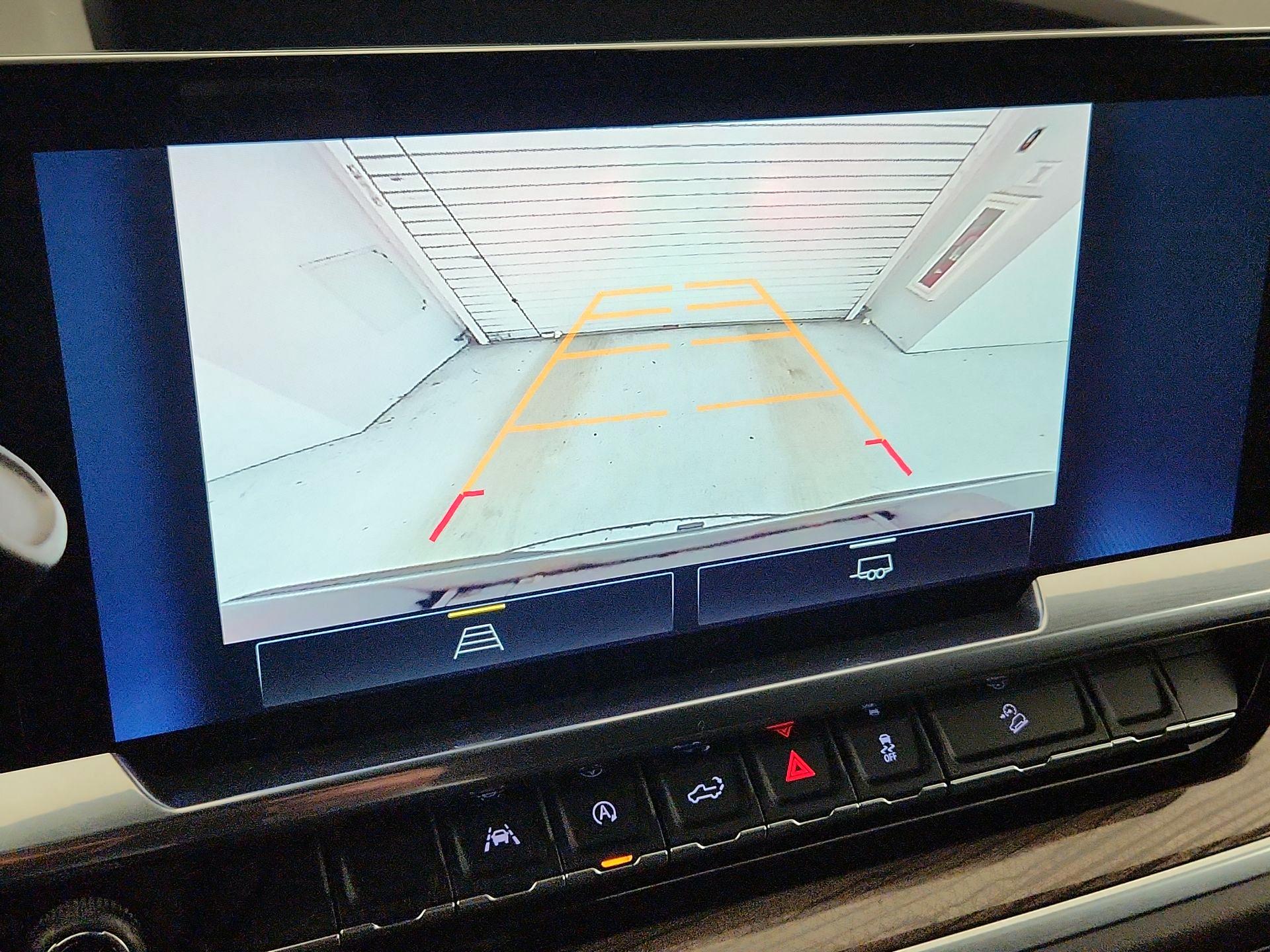 Thumbnail: 2022 Chevrolet Silverado 1500 - 14