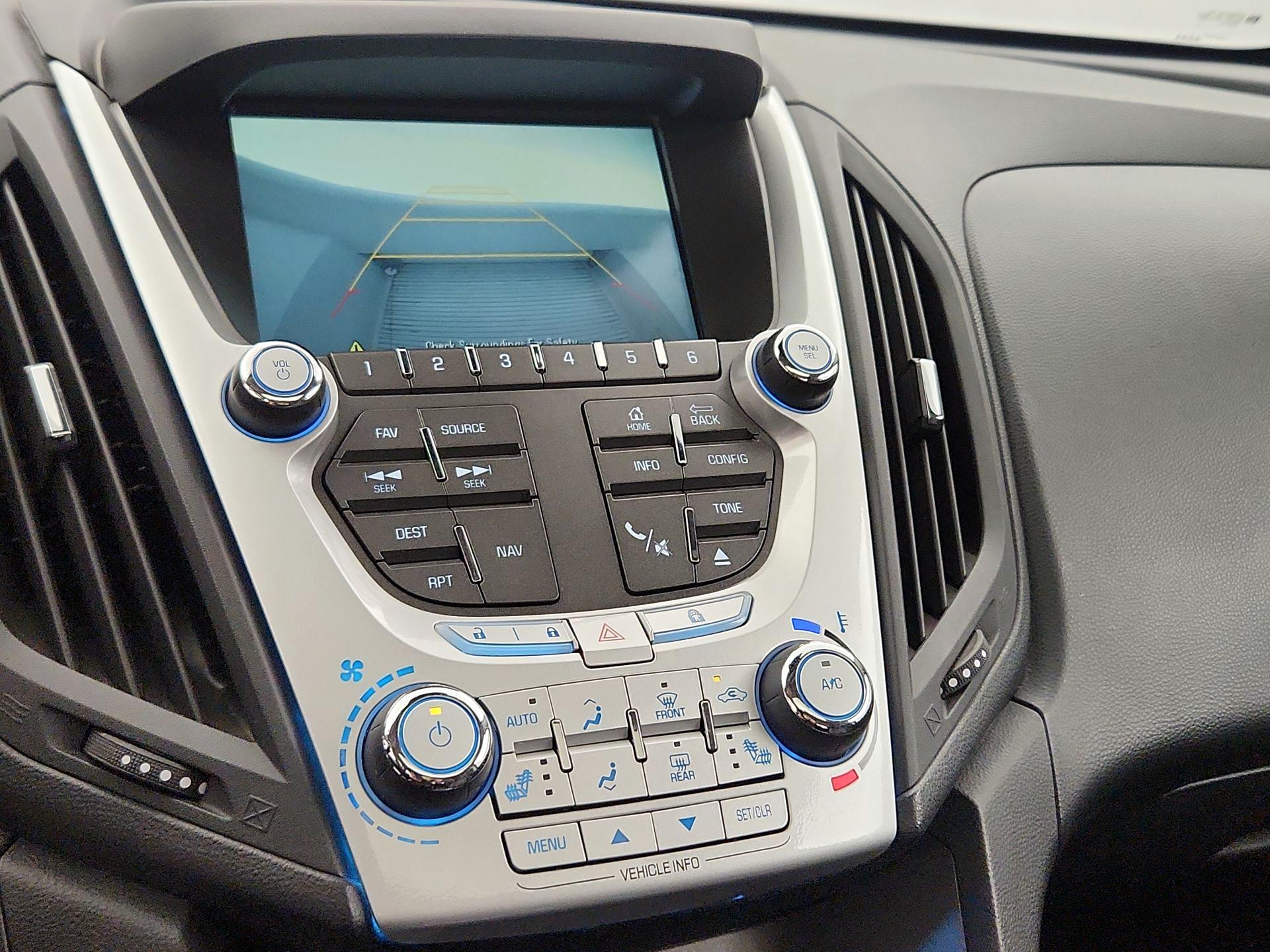 Thumbnail: 2015 Chevrolet Equinox - 13