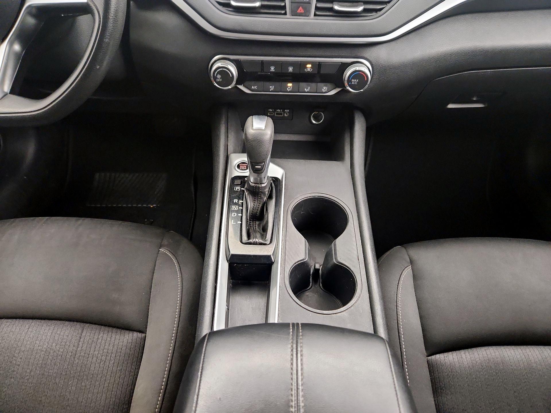 Thumbnail: 2019 Nissan Altima - 17