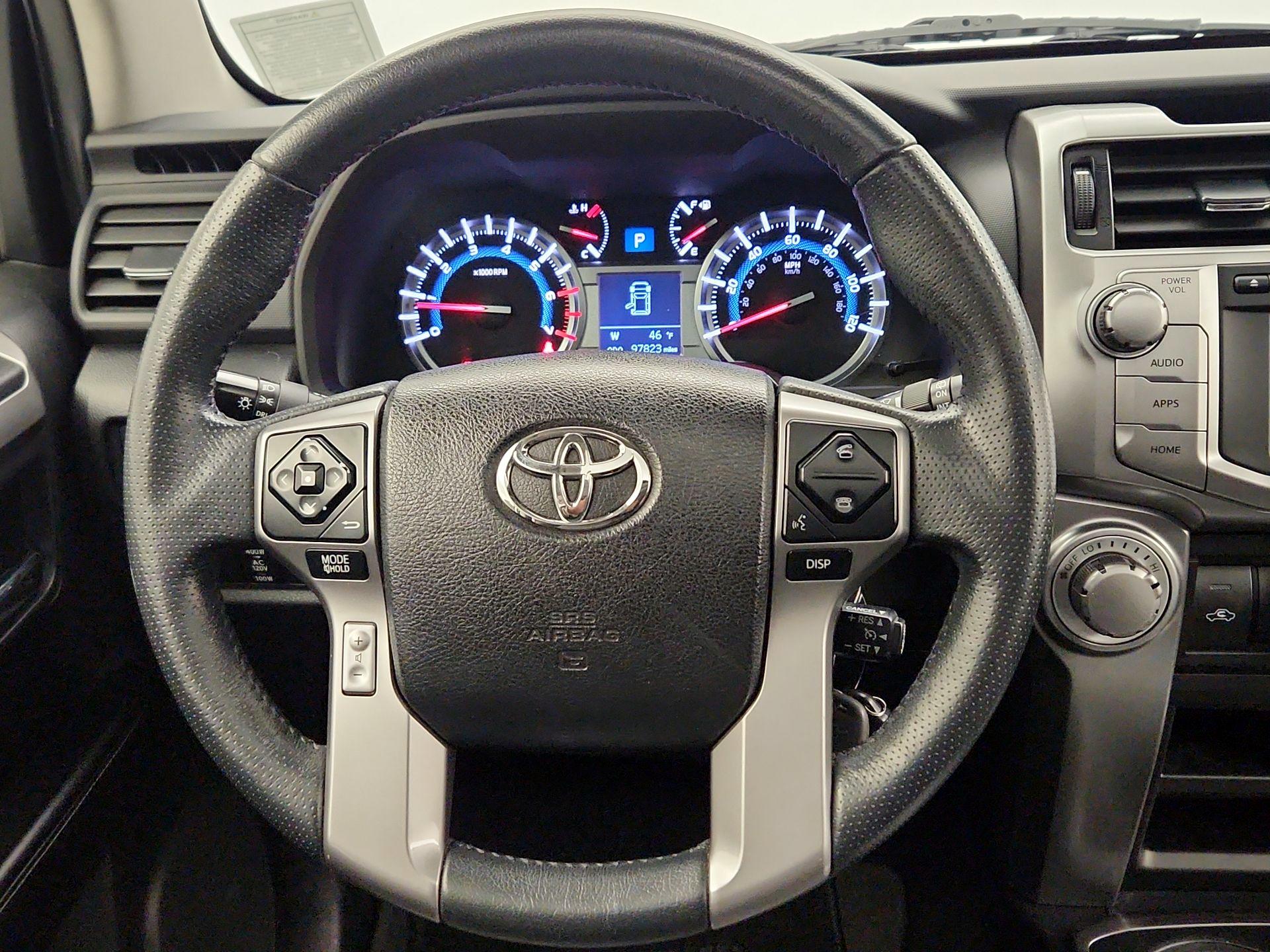 Thumbnail: 2016 Toyota 4Runner - 10