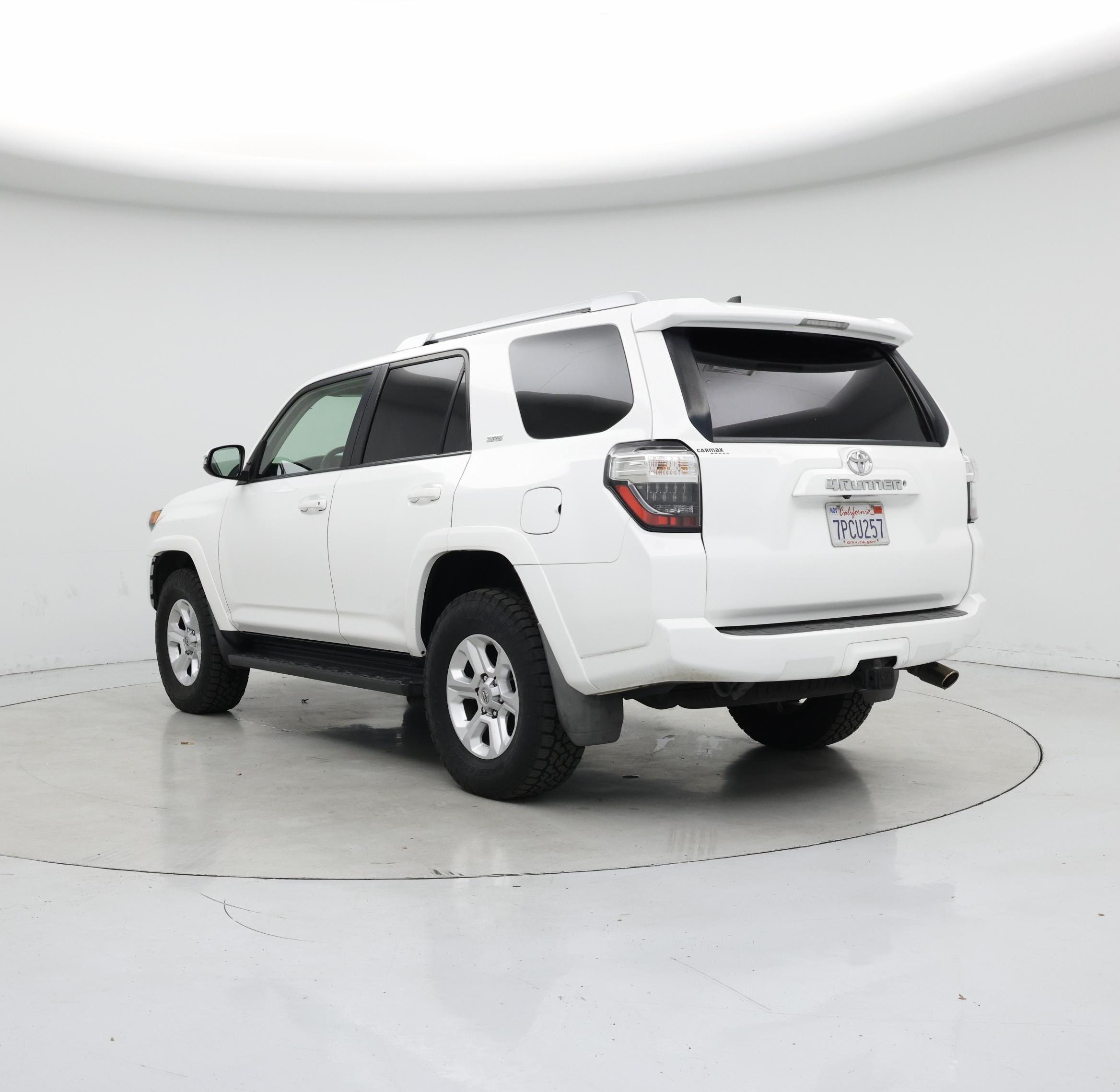 Thumbnail: 2016 Toyota 4Runner - 2