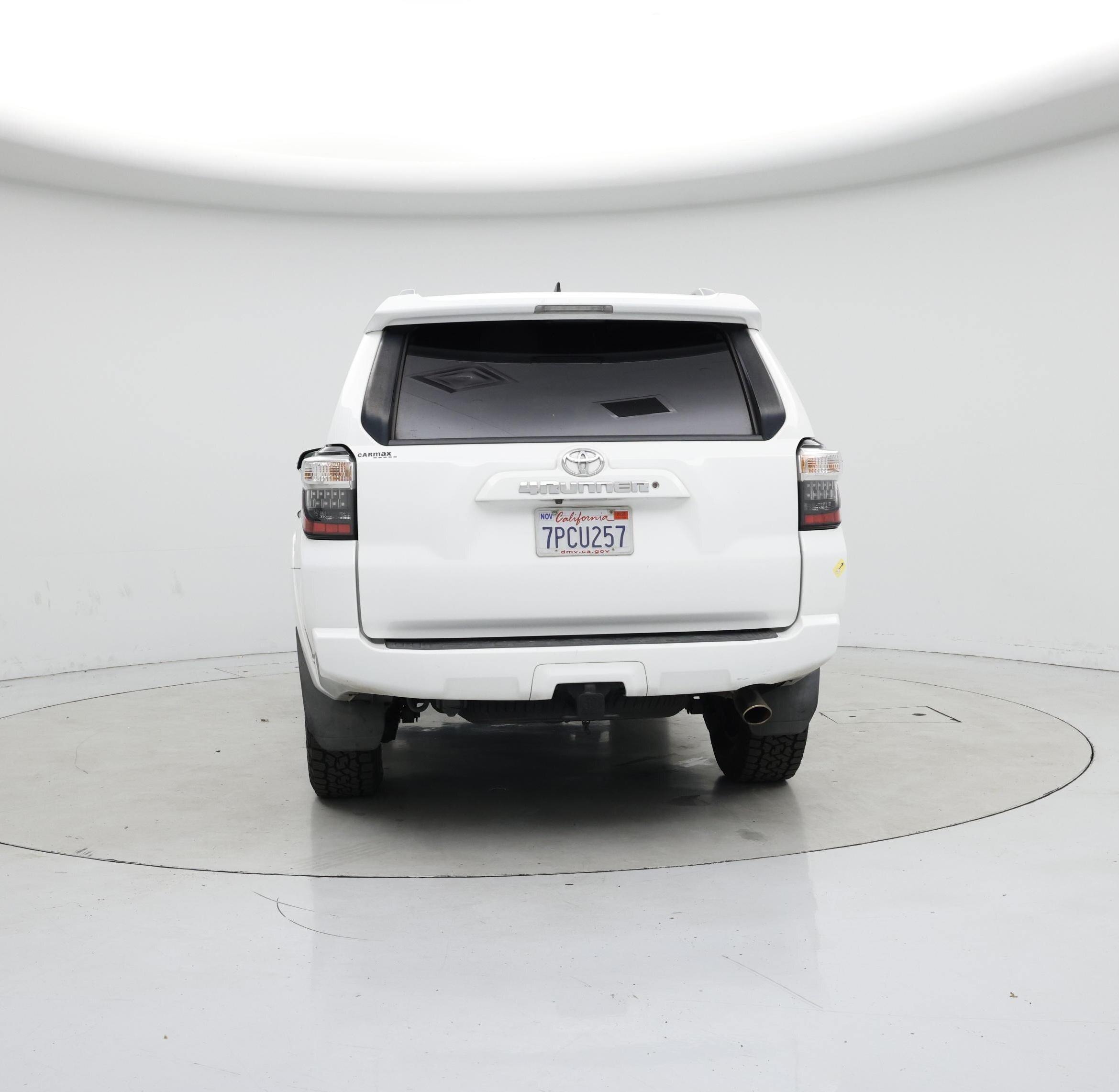 Thumbnail: 2016 Toyota 4Runner - 6